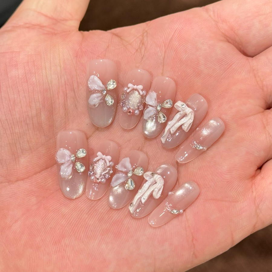 10Pcs-Medium Oval Nude Cat Eye Bow Butterfly Rhinestone Pearl Press on Nails