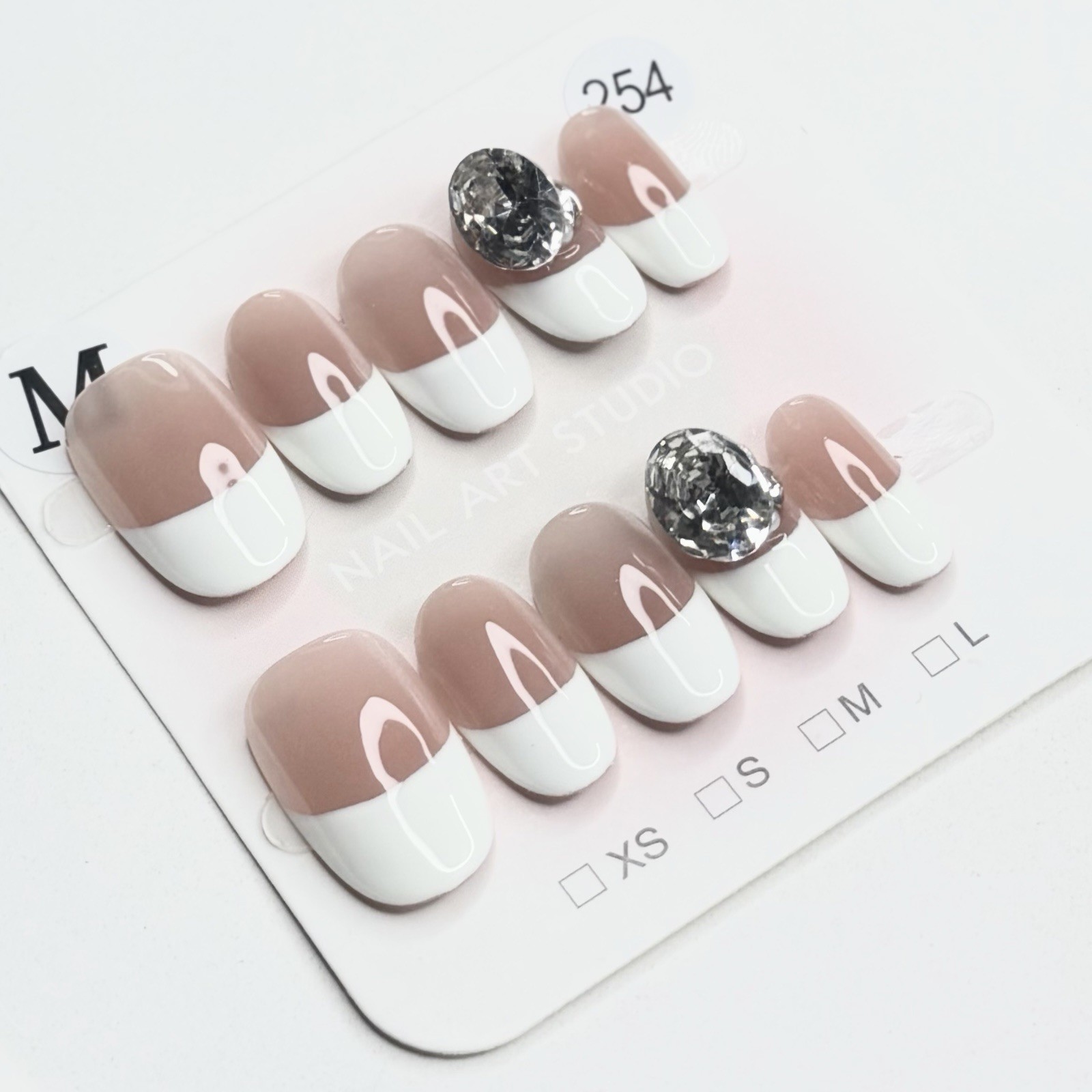 Handmade Nude White French Tip Press-On Nails Short Oval Reusable Fake Nail