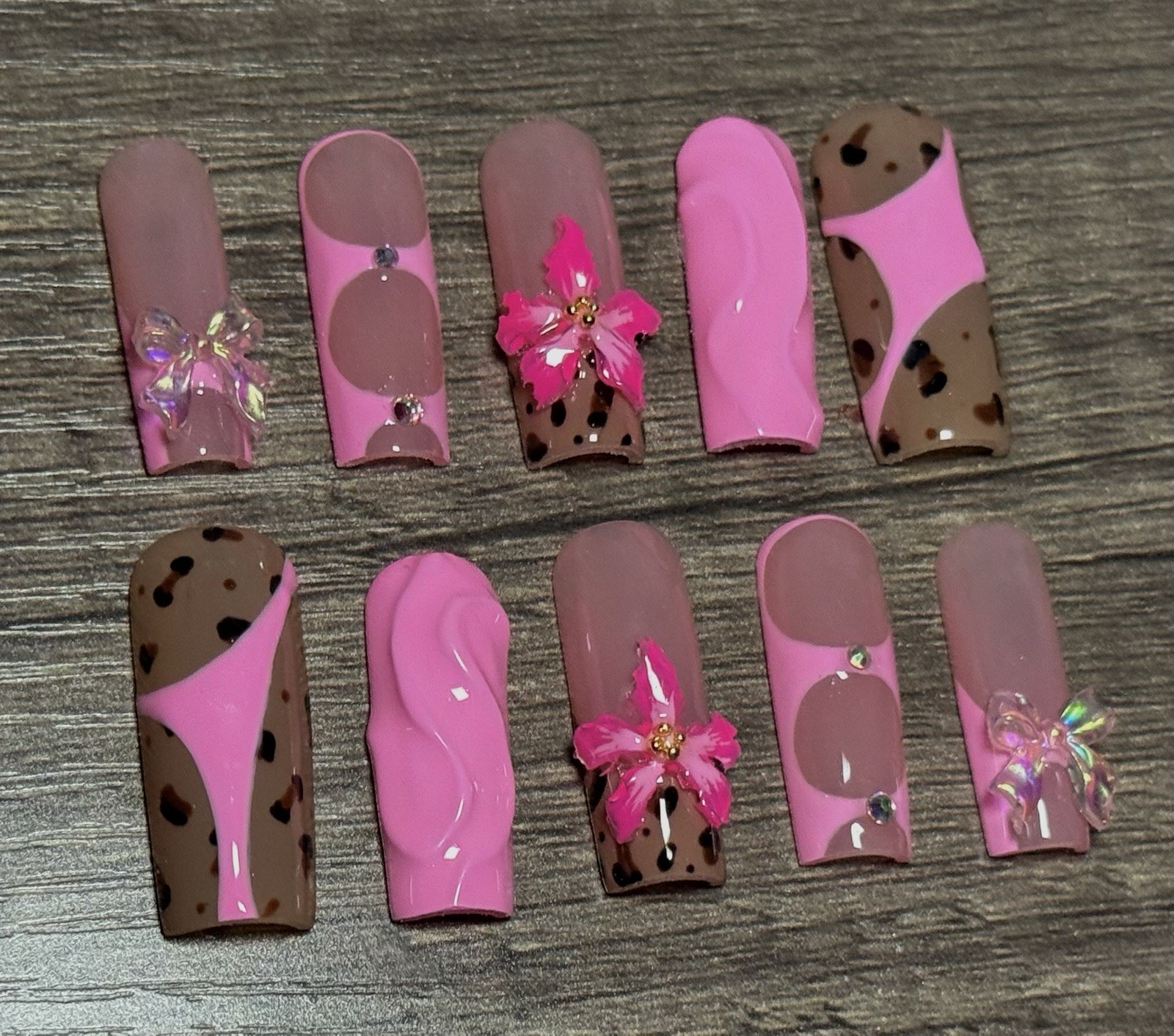Acrylic Press-On Nails Pink Cheetah Leopard Print with 3D gel Flowers~Long