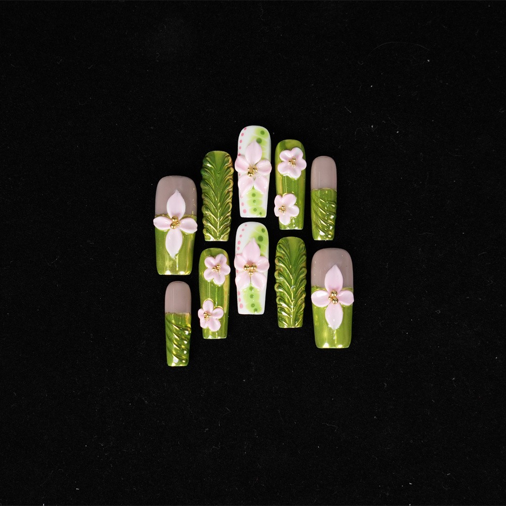 Handmade Green Nude Floral Press on Nails 3D Flower Glossy Fashion Fake Nails