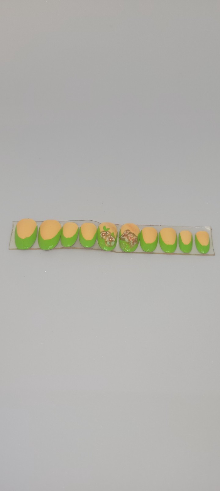 KFN Press On Nails ​Green French|Medium Oval|Hand Painted Floral Foil Art Kit 10