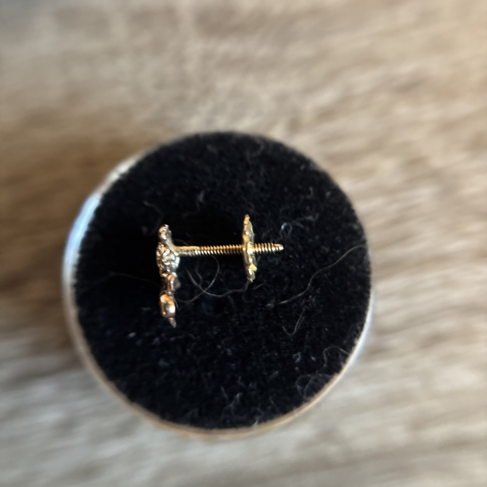14K Yellow Gold Open Rose w/Diamond in Bezel Setting w/Post