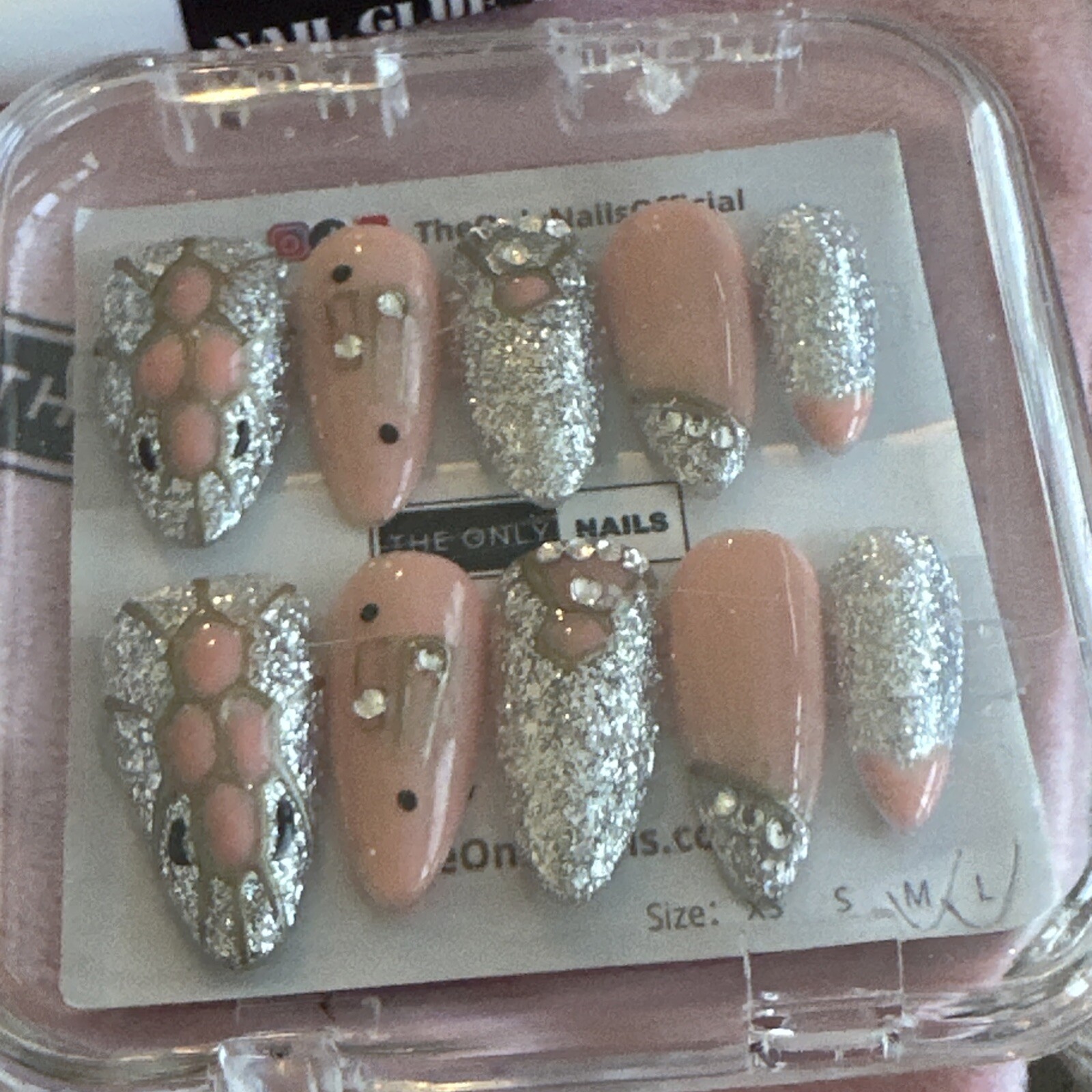 Handmade Acrylic & Gel Reusable Nails – Silver Glitter & Pink