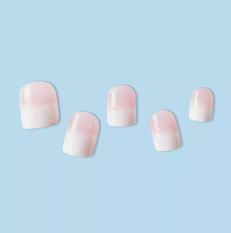 WAFOLOZE Nails Press onsWhite Ombre Short Square Press on Nails Fake Nails Gl…