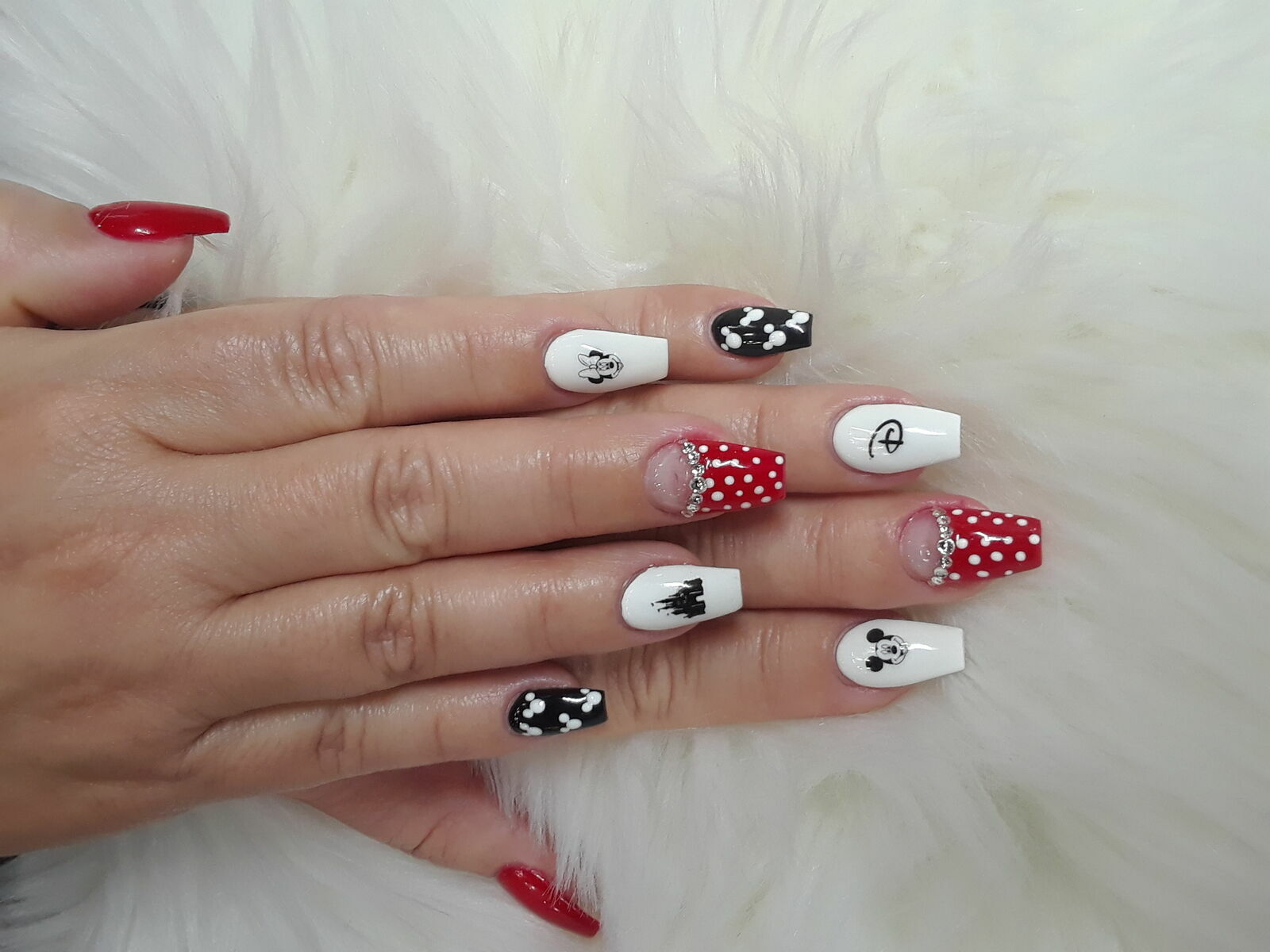 DISNEY Nail Art Stickers Transfers Decals Set of 50 – A1211