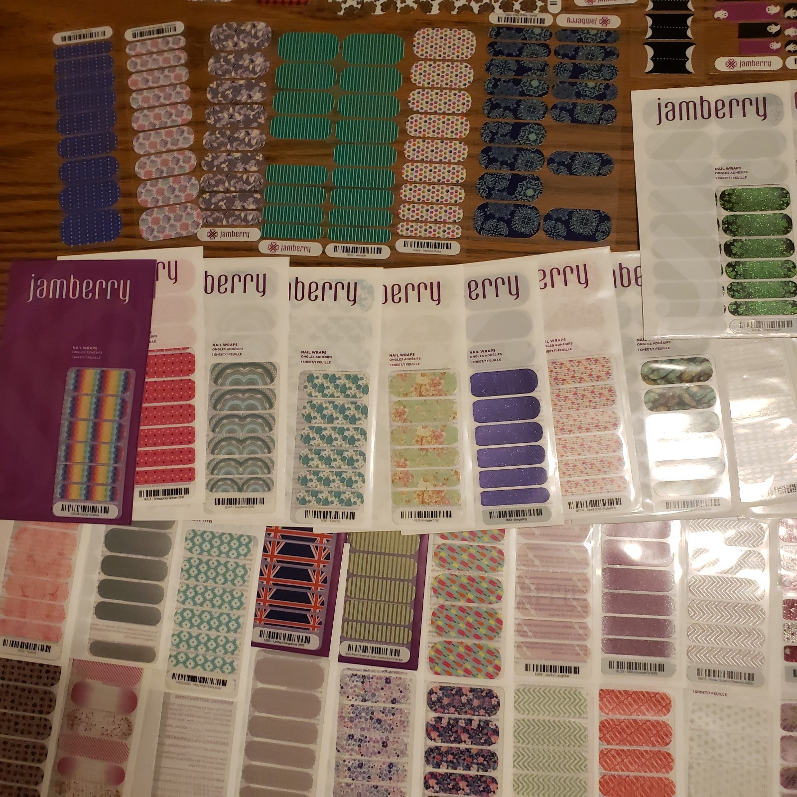 Massive Lot Of Jamberry Nail Wraps 180 full sheets plus partial sheets