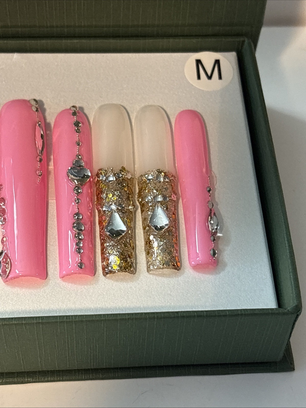 MOCCIO NAILS Press-On Nails Long Coffin Pink White Silver Gold Rhinestone Style