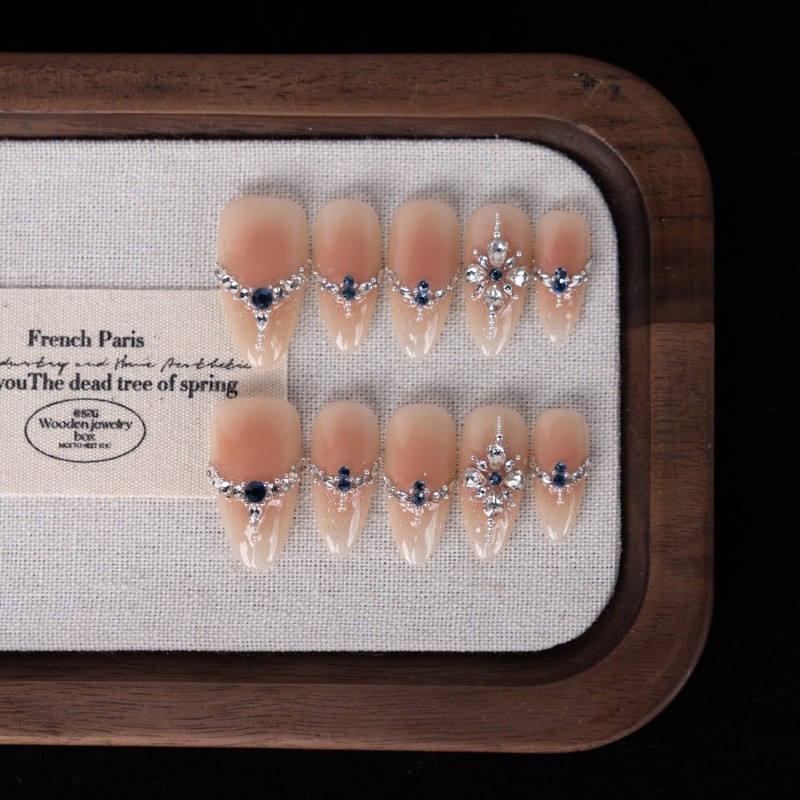 10pcs Pink Nude Sapphire Bridal Nails Rhinestone Wedding