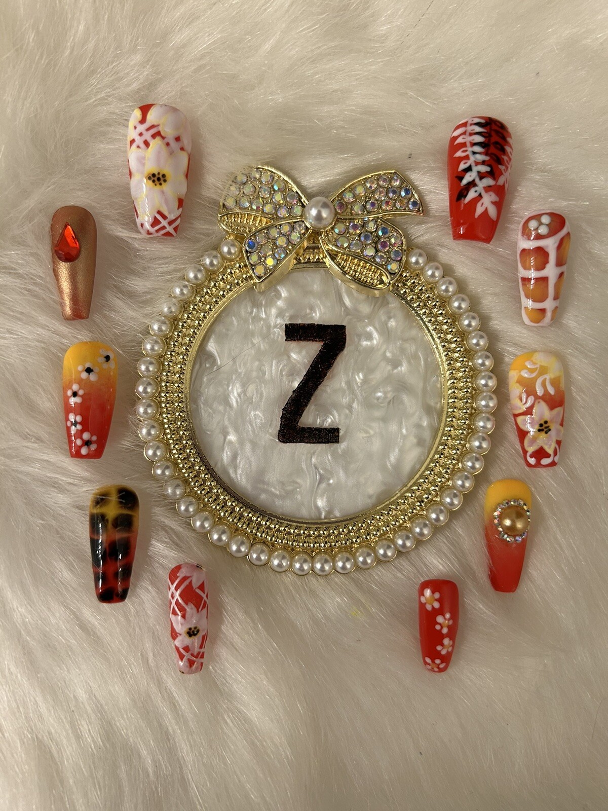 Z NAILZ! Gorgeous Set of Eclectic Designed Med. Ballerina (Red) Press On Nails