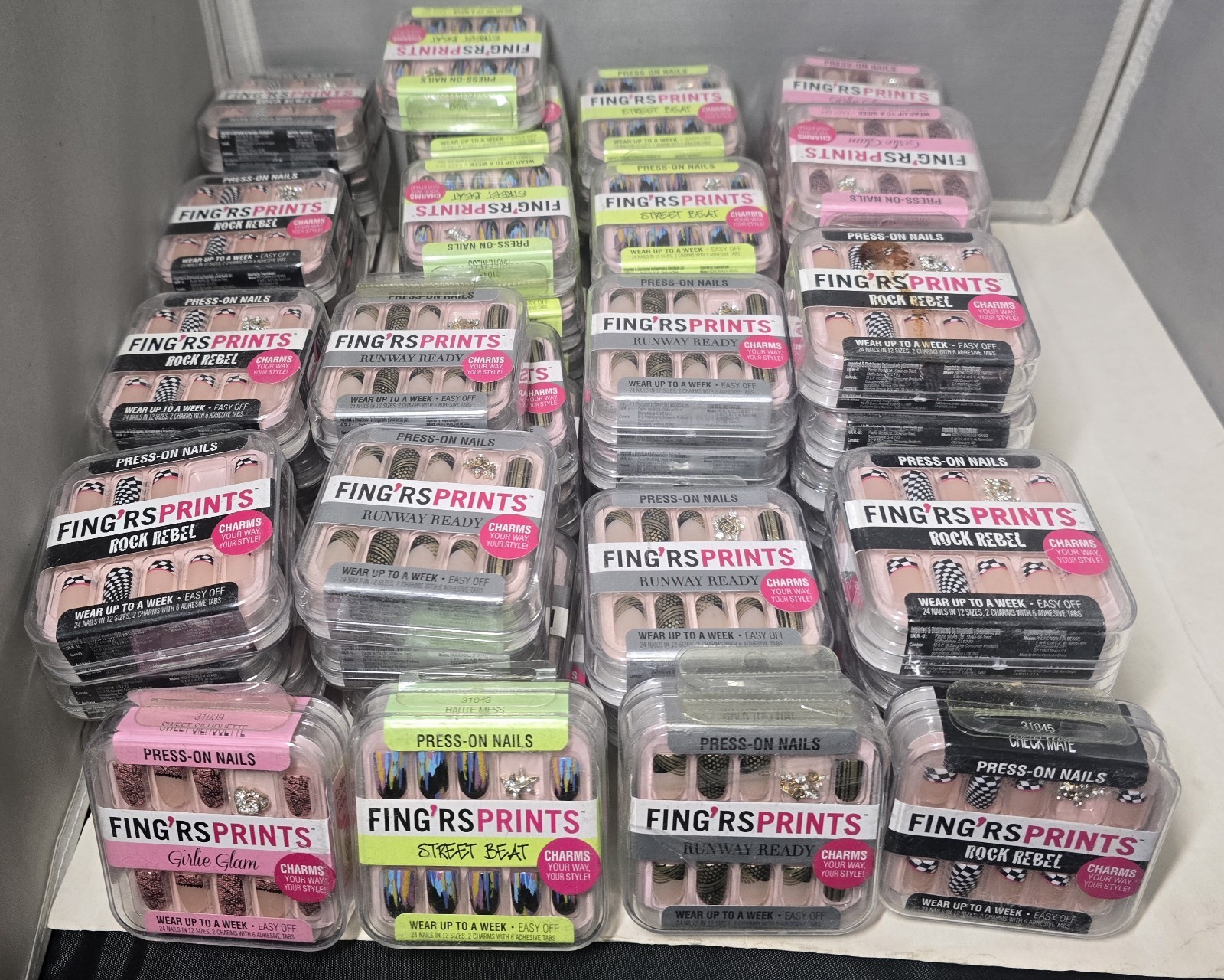 10 Random Assorted Fing’rs Prints Press-on Nails