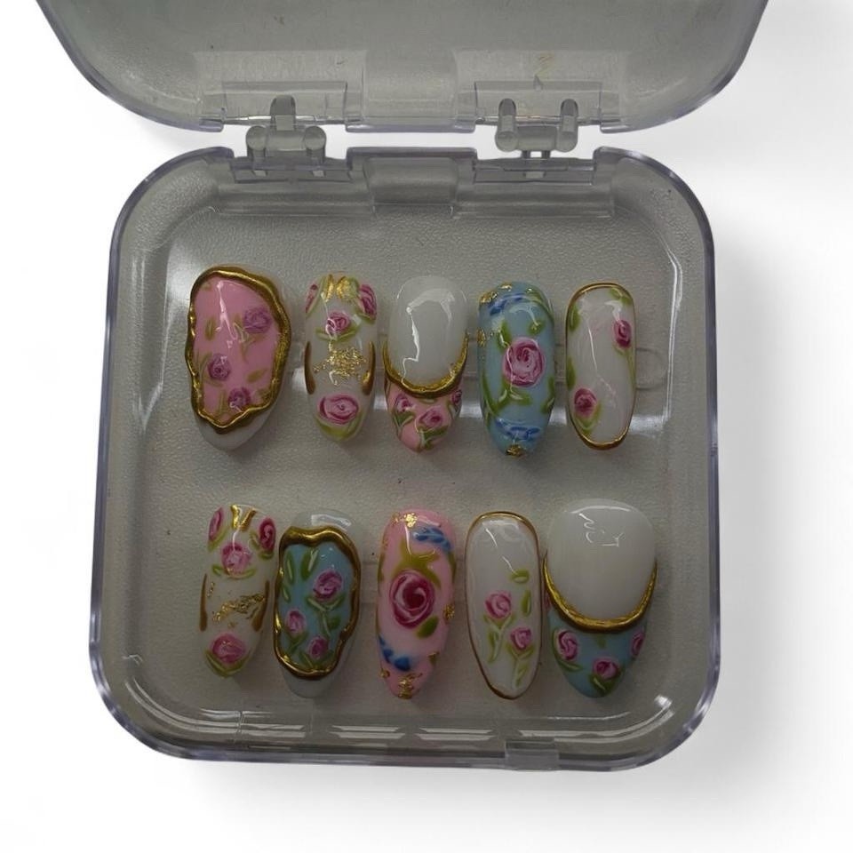 3D Pink White Blue Gold Flower Oval Press-On Nails Set Full Cover