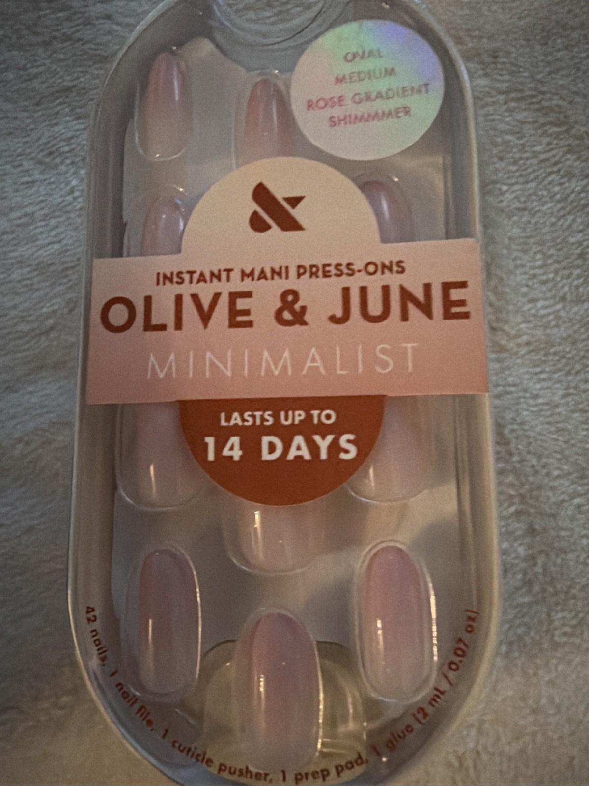 Olive & June Instant Mani Medium Oval Press-On Nails, Rose Gradient Shimmer 42pc