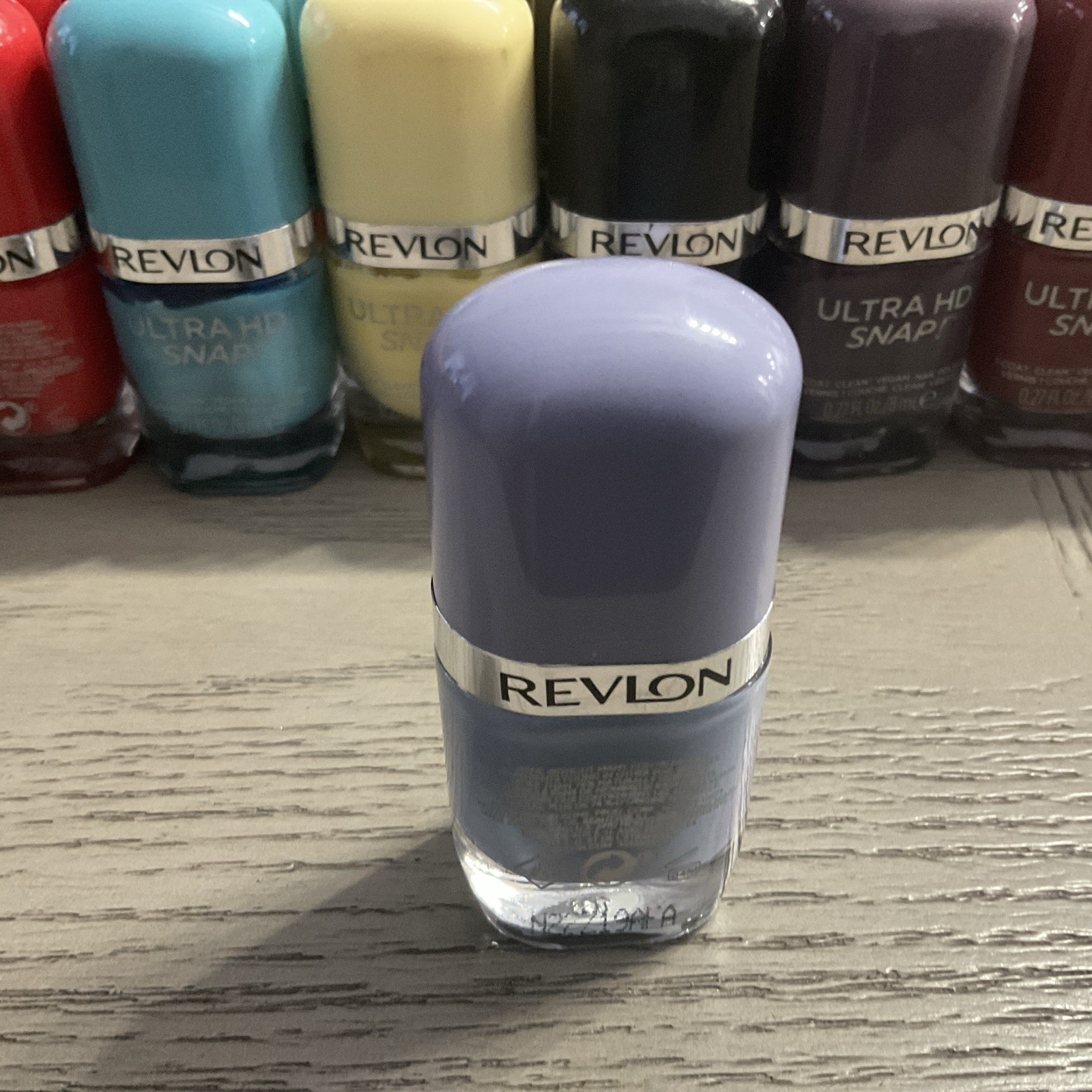 Revlon Ultra HD Snap Vegan Glossy Nail Polish, 016 Get Real, 0.27 fl oz Bottle