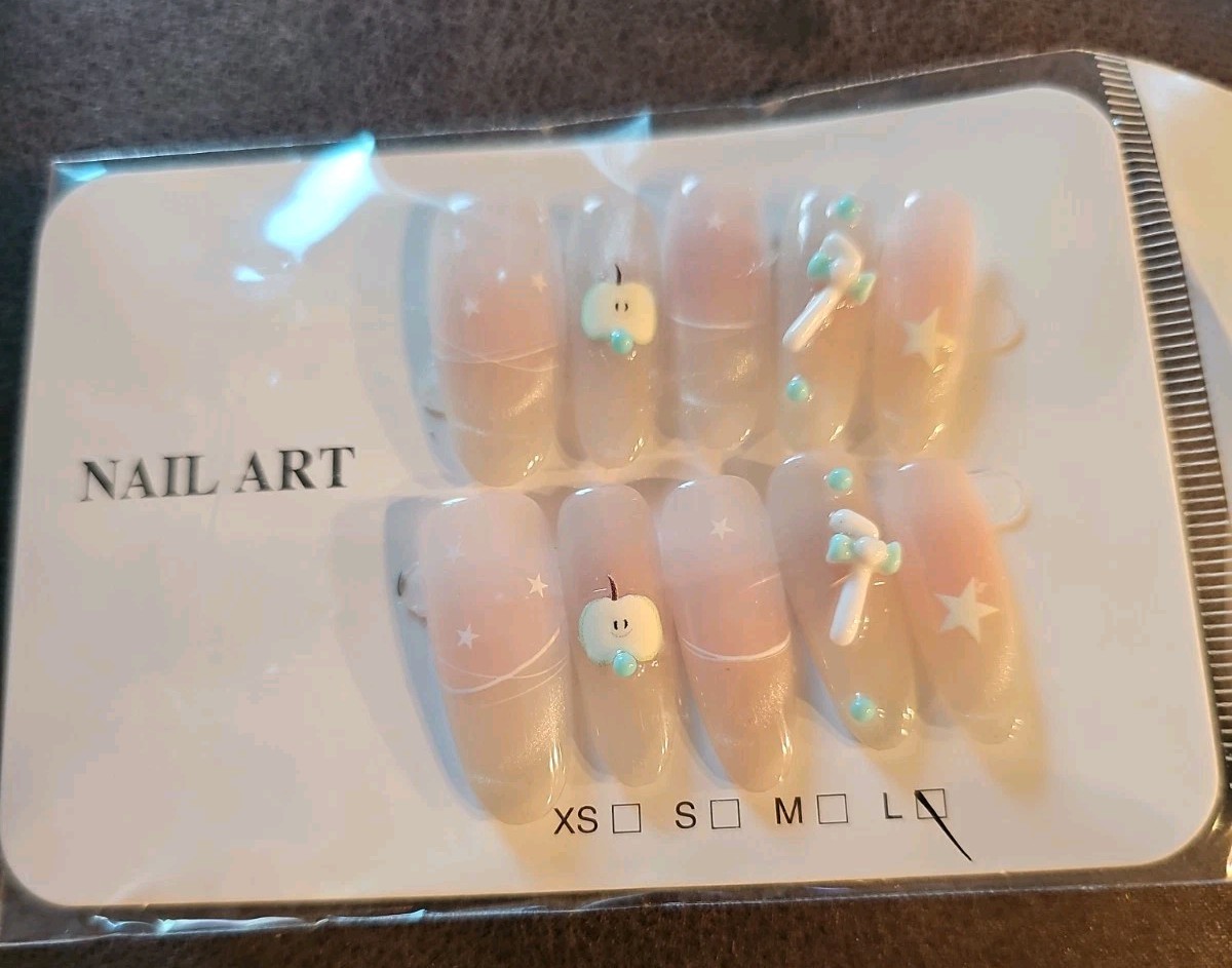 Apple Cateye Star press on nails Size Large Long Round Tip