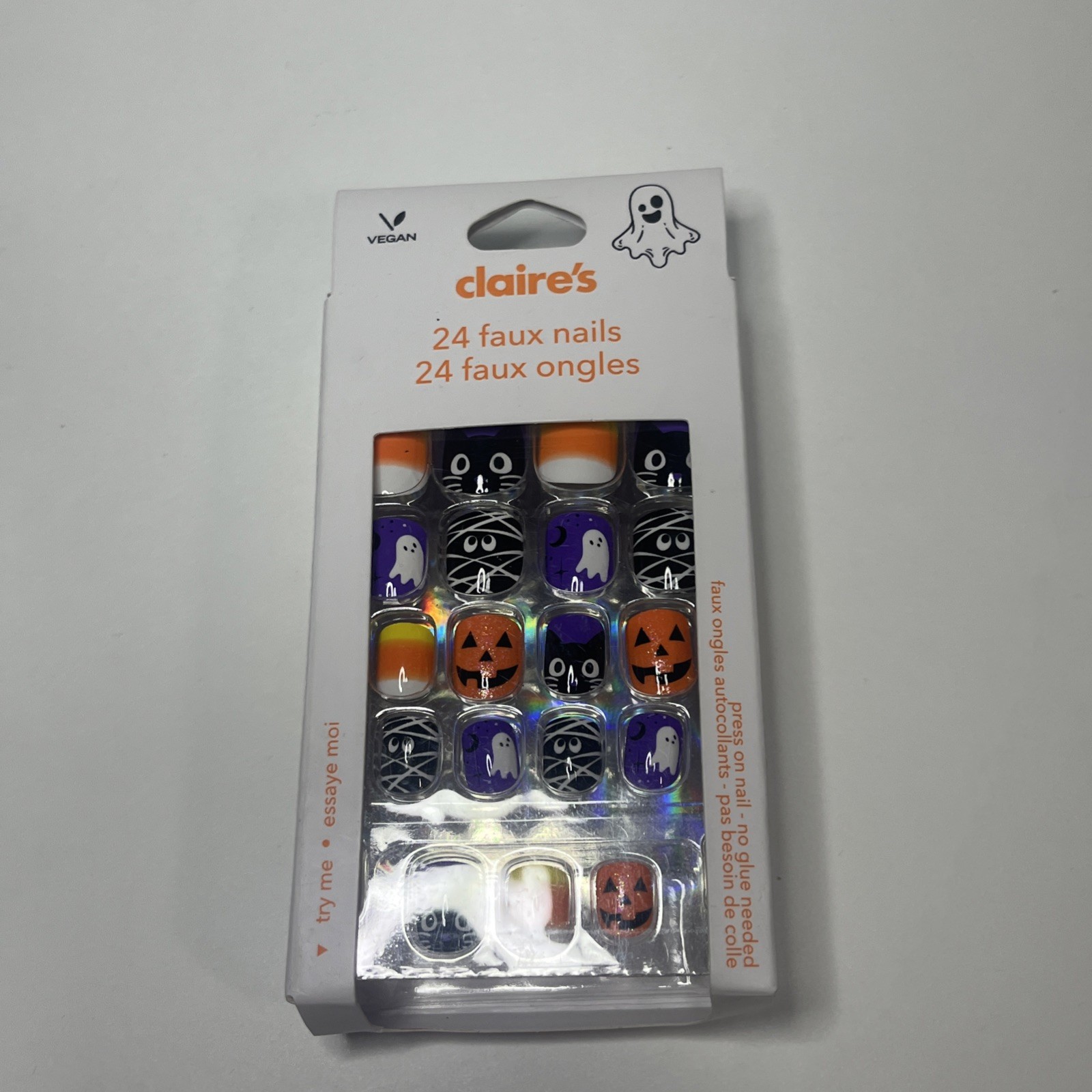 Claire’s 24 Piece Faux Halloween Themed Press On Nails Set