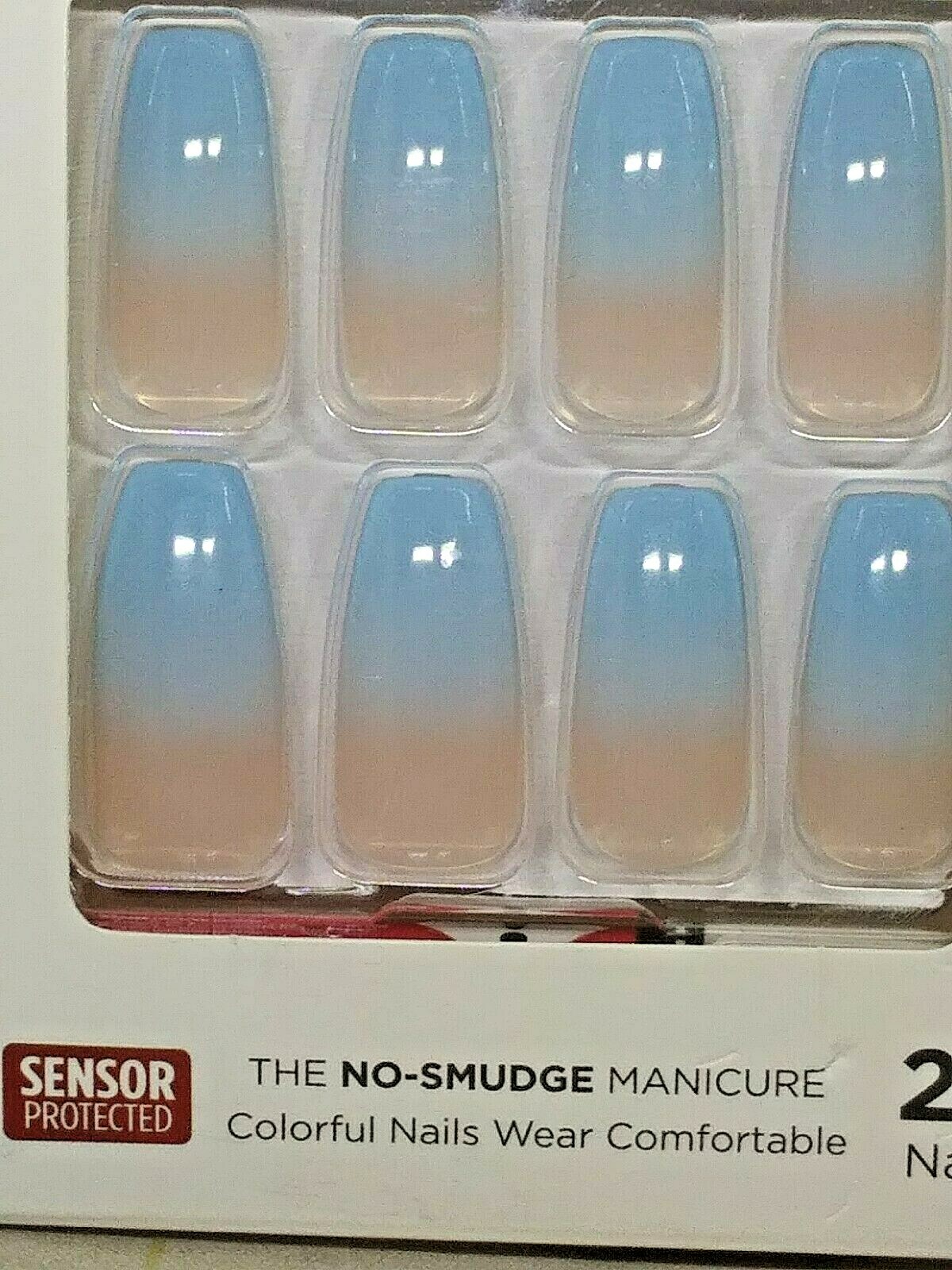 Kiss 24 Glue On Nails Long Coffin Shimmering White Icy Blue Ombre’