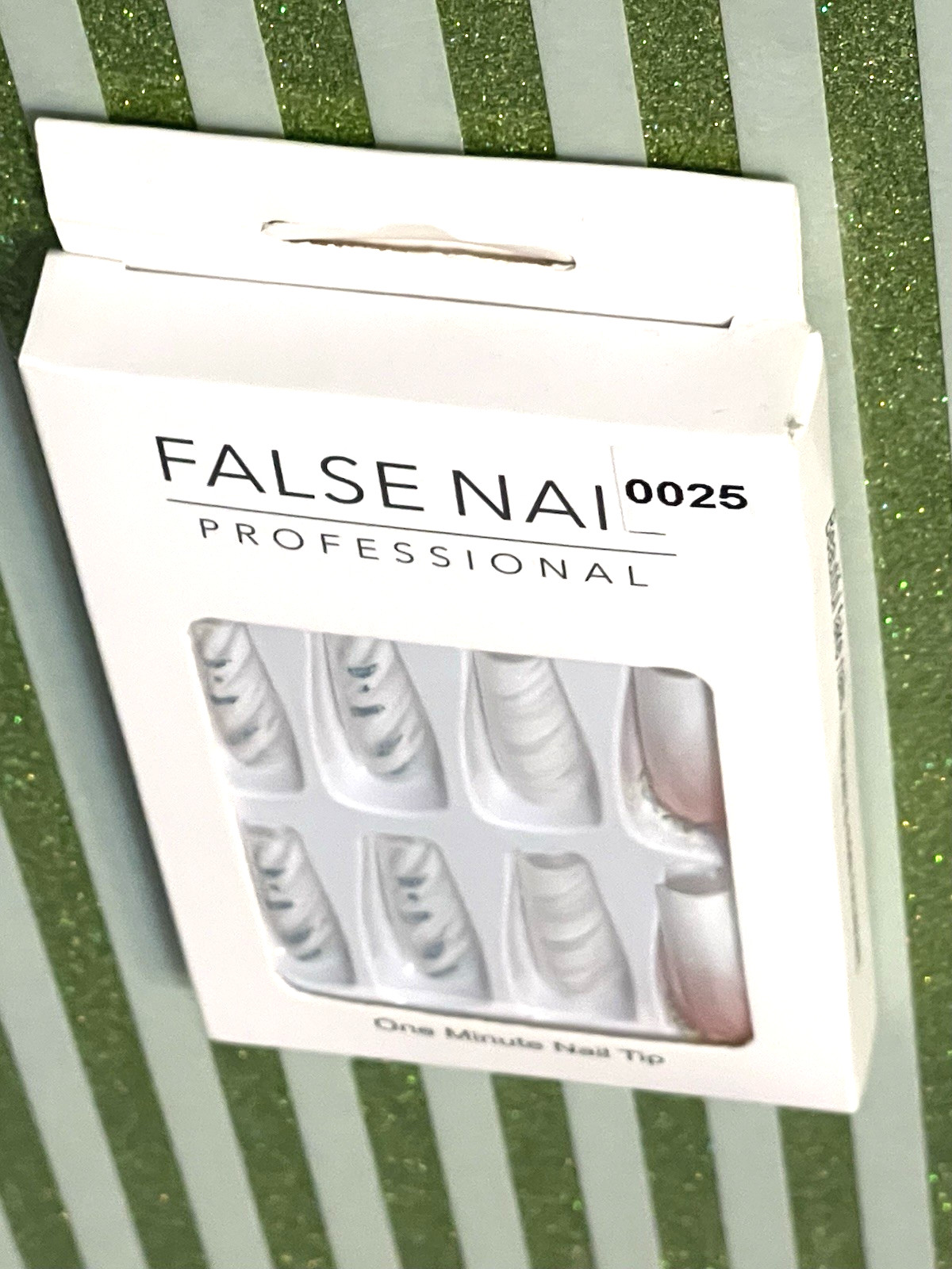 False Nail Professional NUDE & WHITE OMBRÉ with MARBLE DETAIL Press On Manicure
