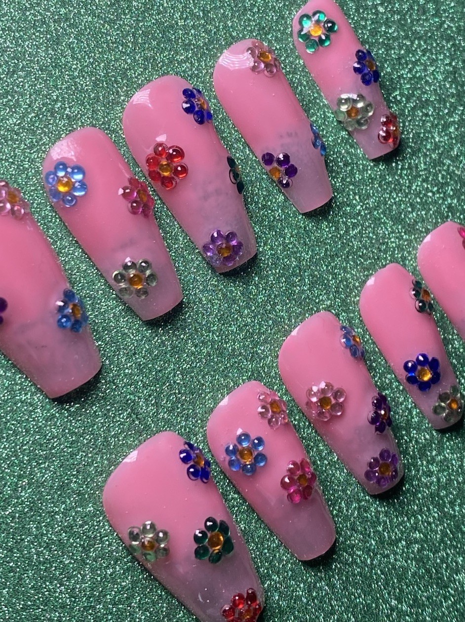 Nail Art by Dia Long Coffin Press-On Nails 3D Glitter Pink Multicolor Flower