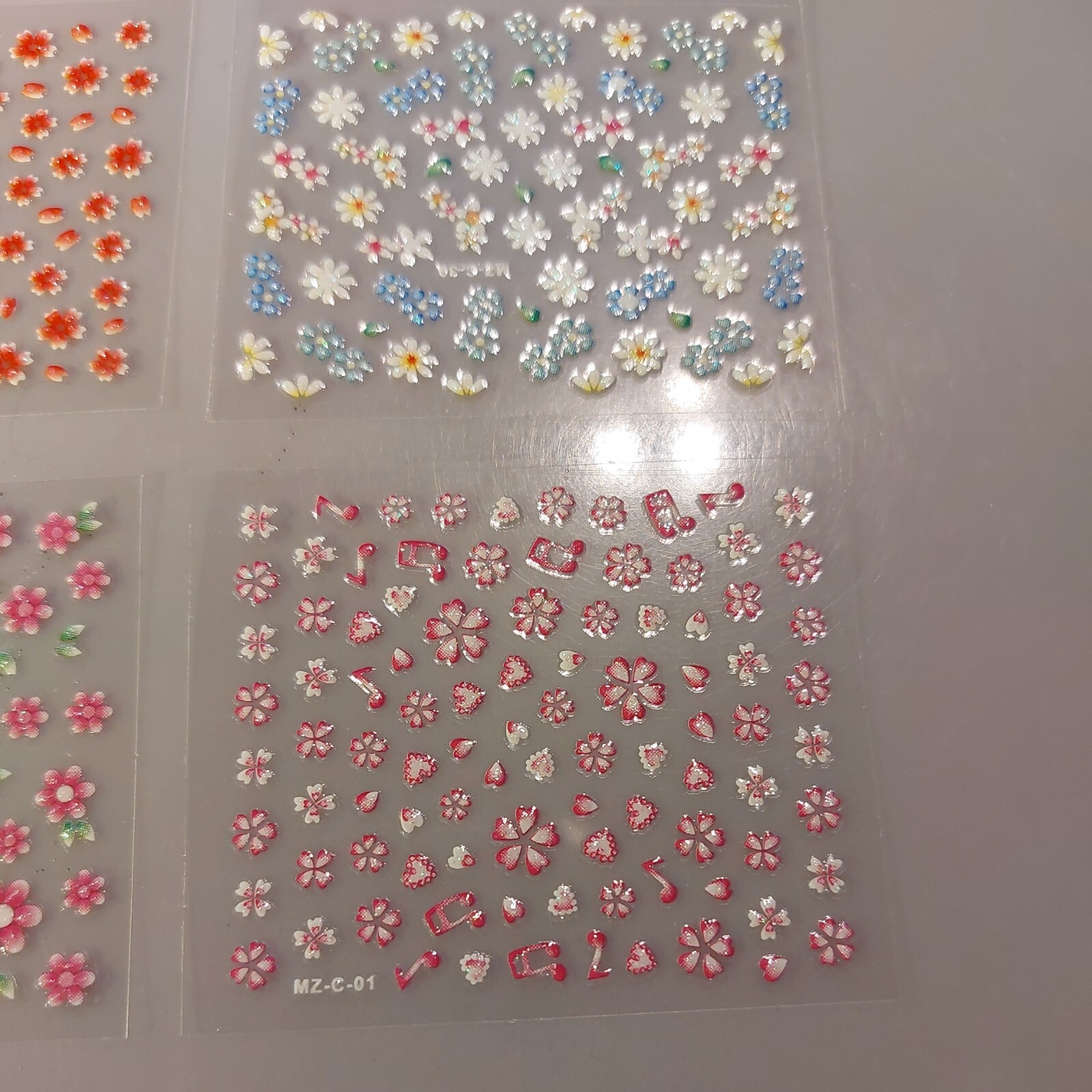 4 X Small Sheets Of Colour Nail Art Stickers (Dn378) New