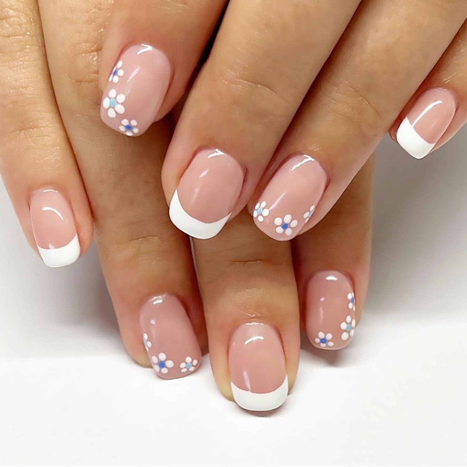 White French Tip Press on Nails Short Square Fake Nails White Flowers False N…