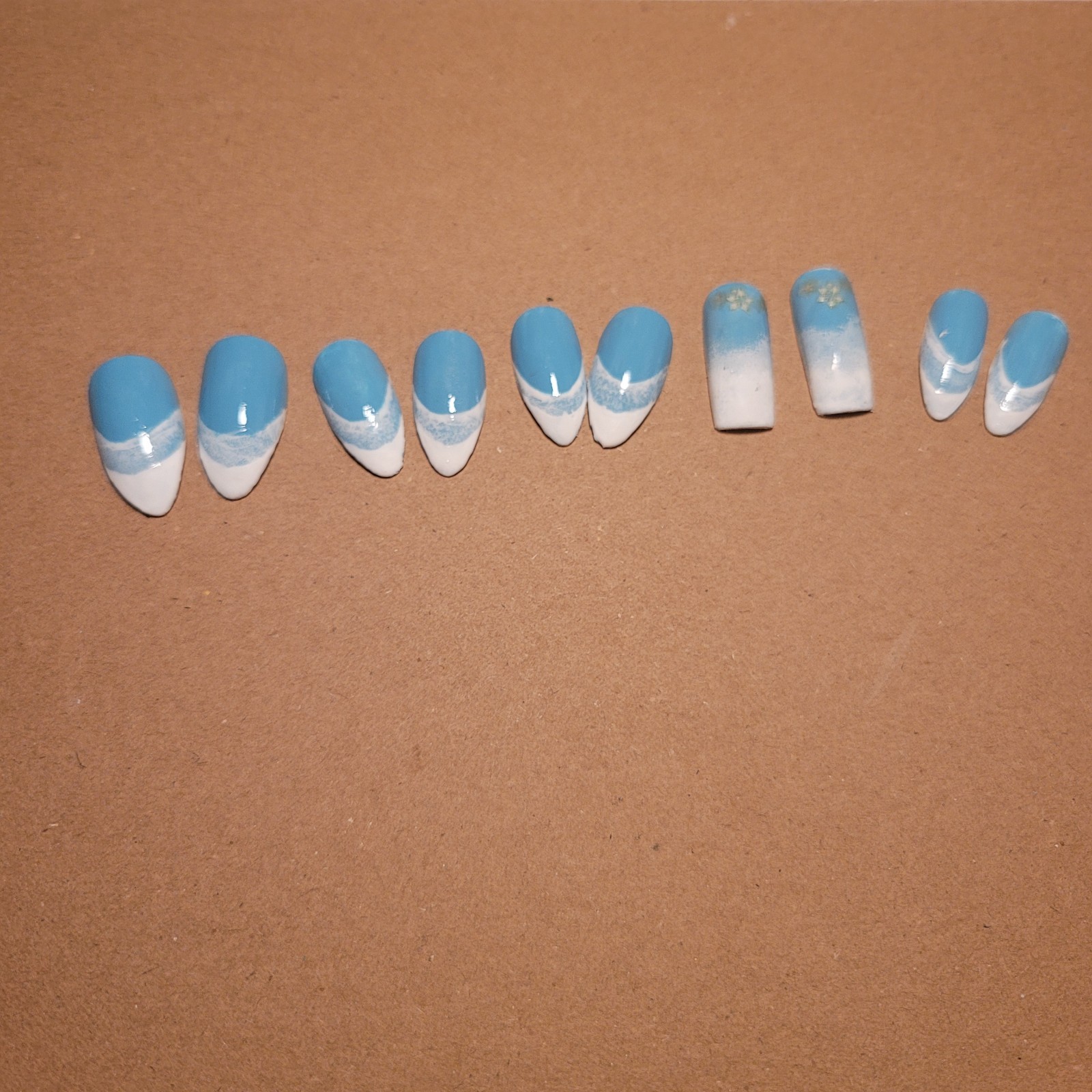 Press-On Nails Nails| Kawaii Blue/White French| Shape Almond| Size Medium| Reusa