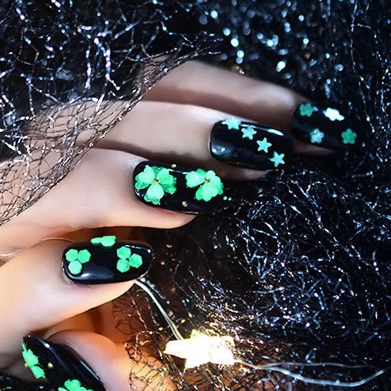 Luminous NAIL SEQUINS Glow In The Dark Paillette Fluorescent Glitter Star Round