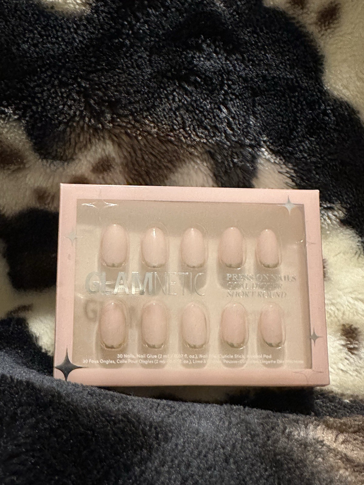 Glamnetic Press-On Nails Short Almond, Short Round, Short Oval