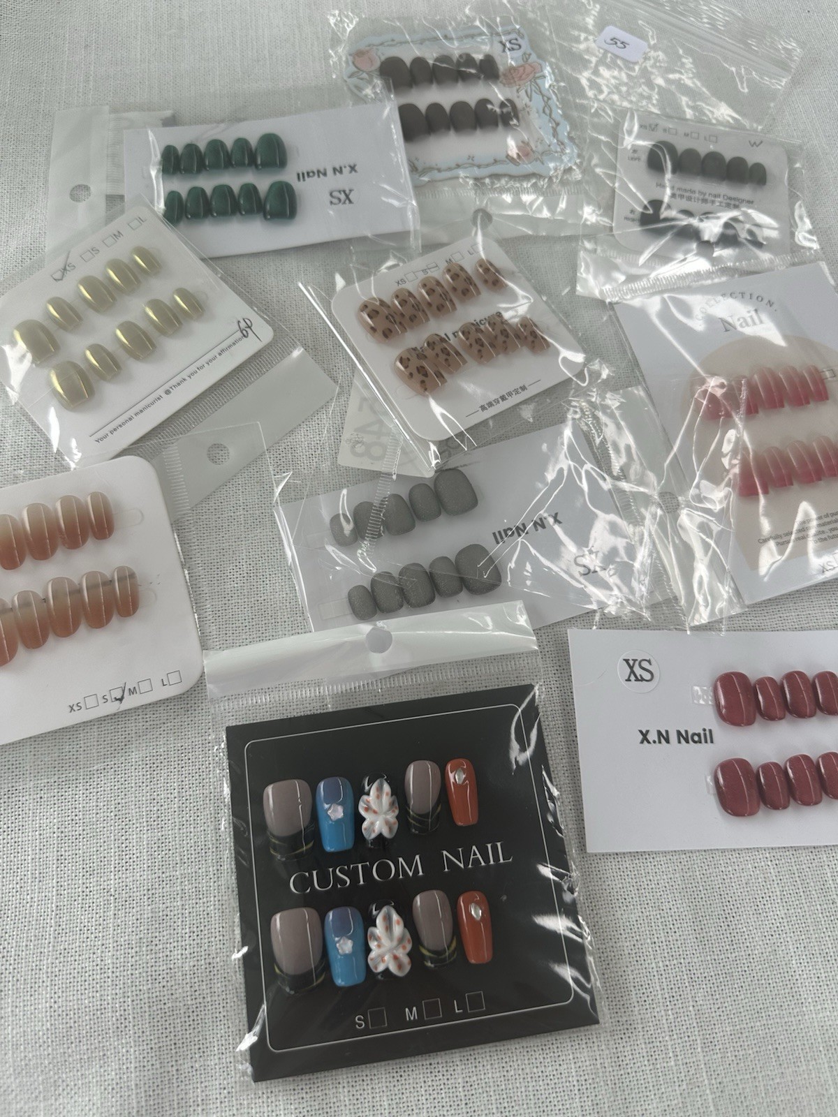 10 pairs 100 pieces size Small xs press-on nails