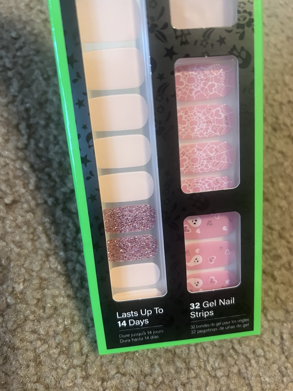 2x – Dashing Diva Gloss Glow Ultra Shine Gel Palette 32 Nail Strips Halloween
