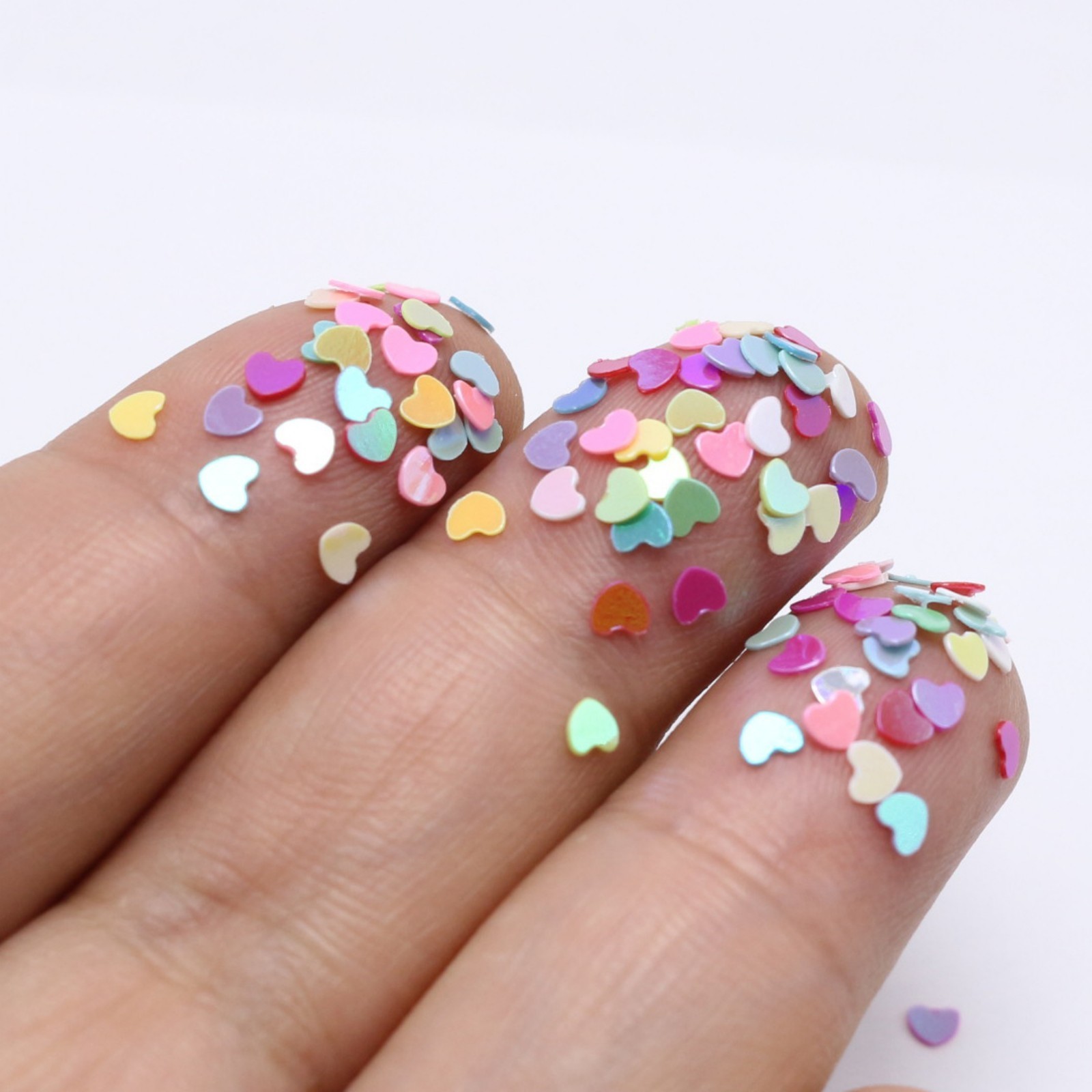 50 Gram Mixed Color Heart Sequins Sequins Loose Tiny 3mm Nail Art Tips Crafts