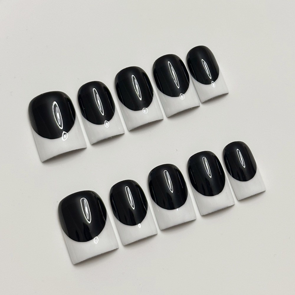 10pcs Black White French Press on Nails Short Square Fake Nail Art Tips
