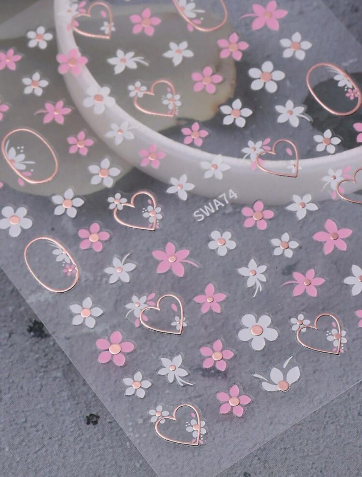 Nail Art Stickers Decals Spring Summer Flowers Heart Daisy Pink White (SWA74)