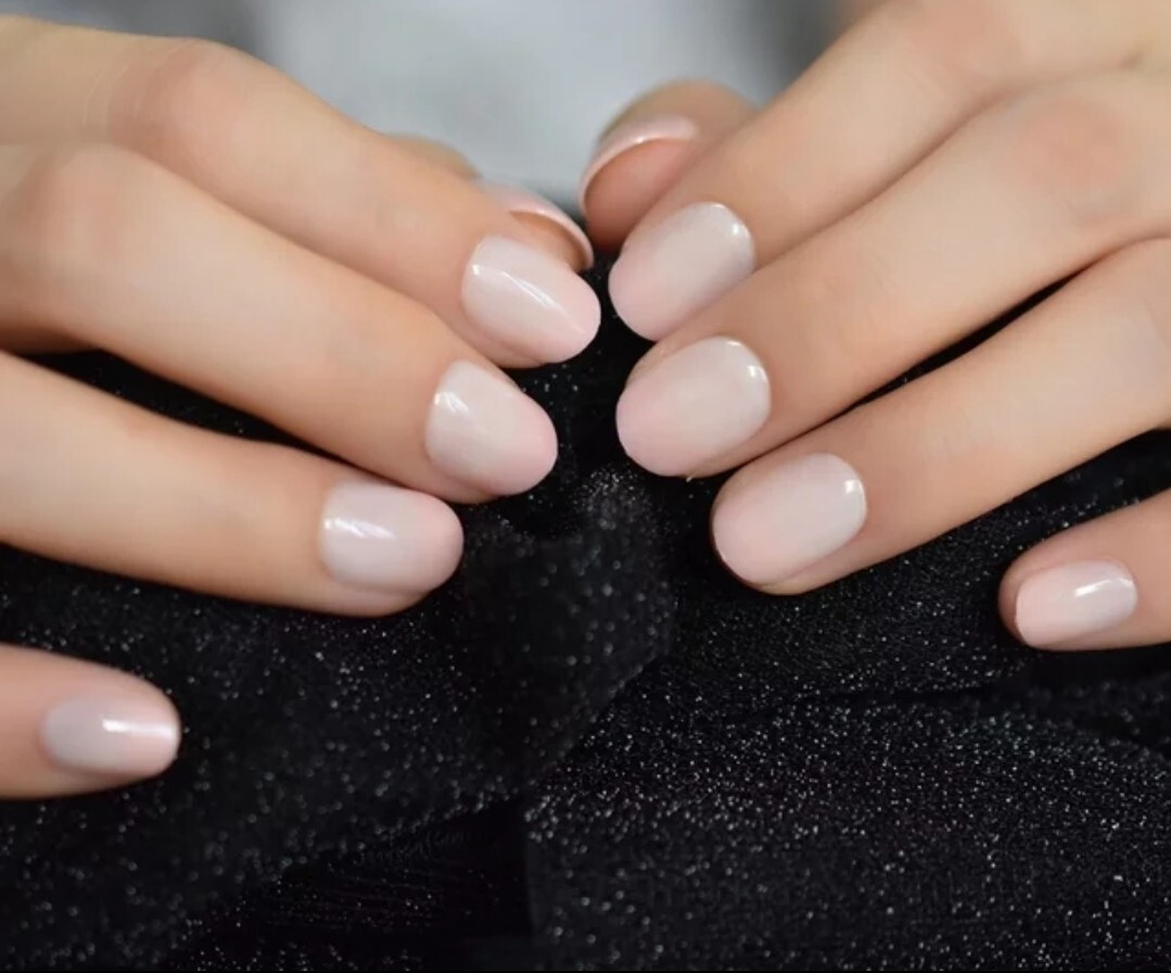 24 Short Nude natural Press on nails set with glue pink ombre skin tone oval