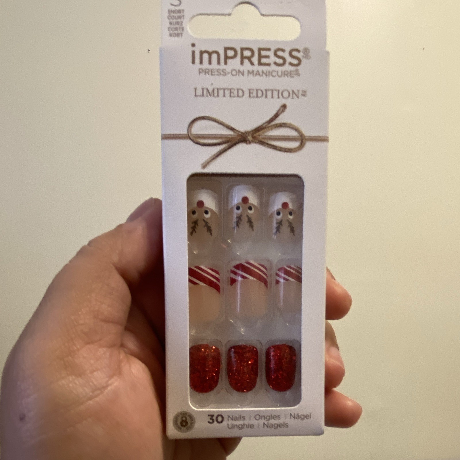 imPRESS Self-Adhesive Press-On Nails Christmas Red Glitter Square Short 30