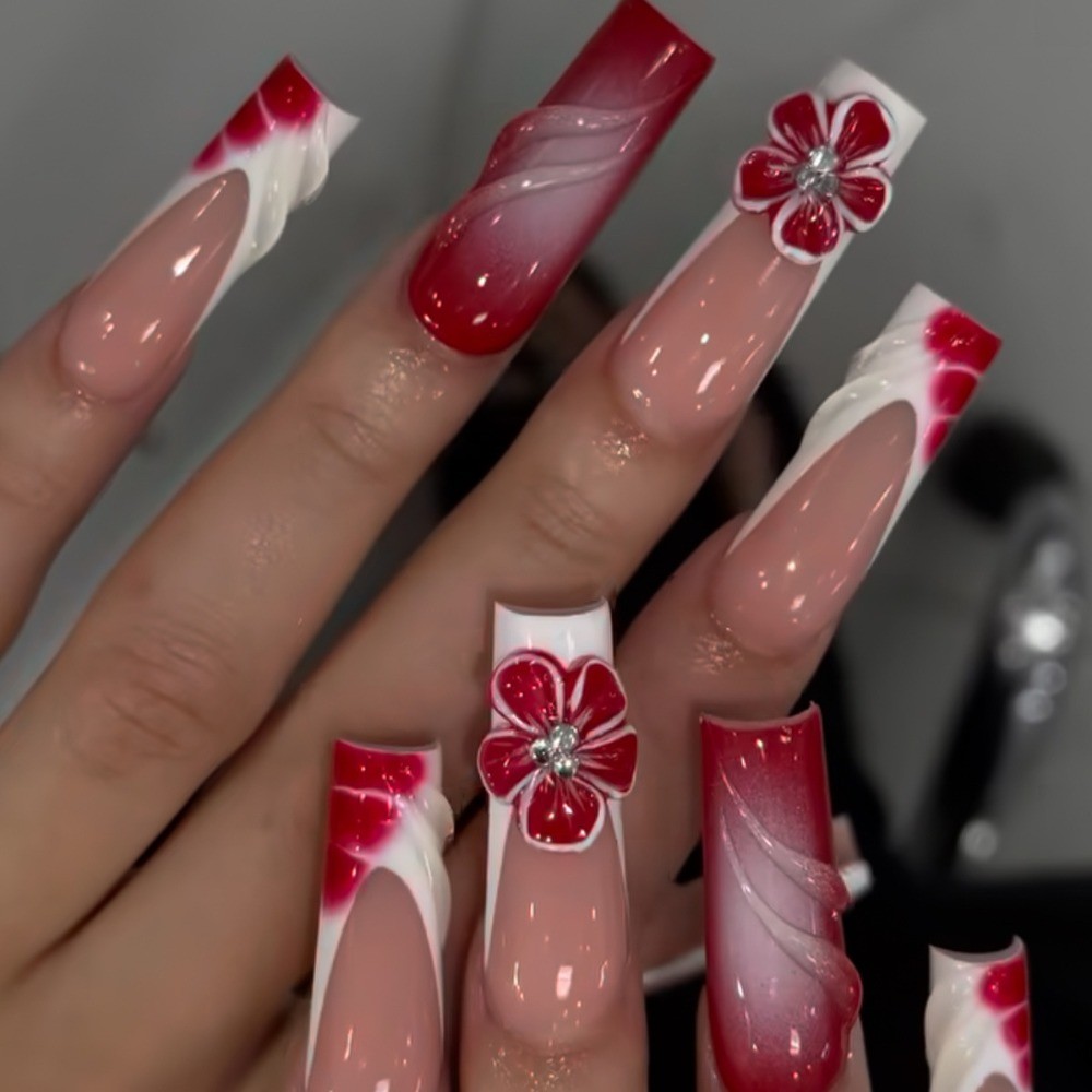 Press-On Nails with Hand-Painted Flowers, Glitter 3D Pearls Elegant Fake Nails