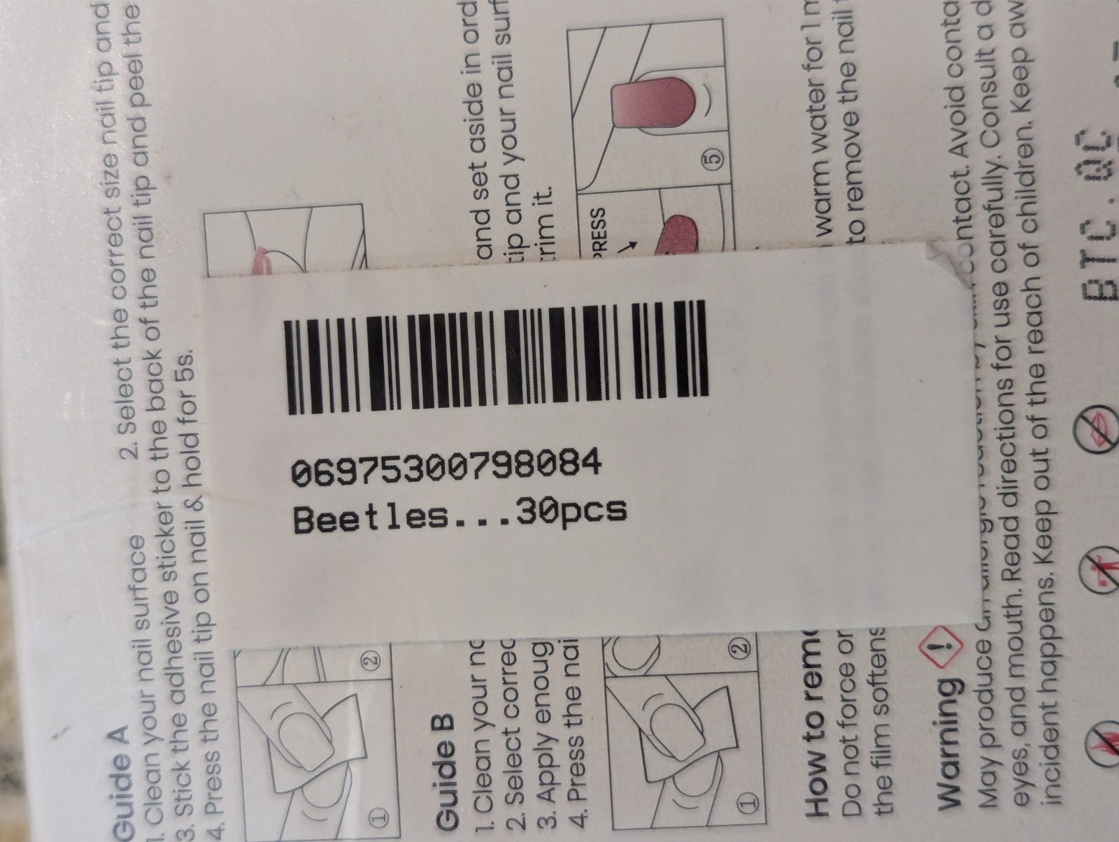 Beetles Me Faux Press-On Nails Black Pink 30pcs