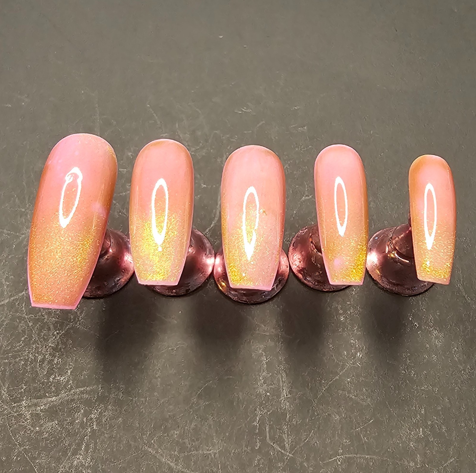 Press-On Nail Set #89: Shimmering Pink