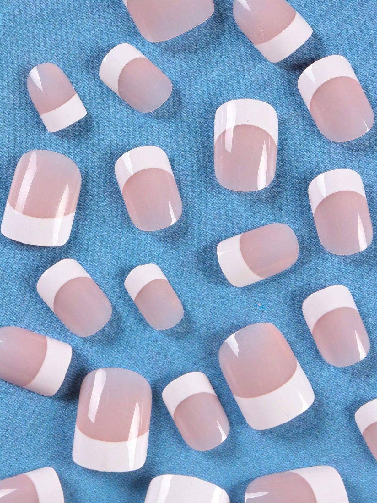 24pcs Casual Short Square French Style Fake Nail False Nails Press On Nails Glue