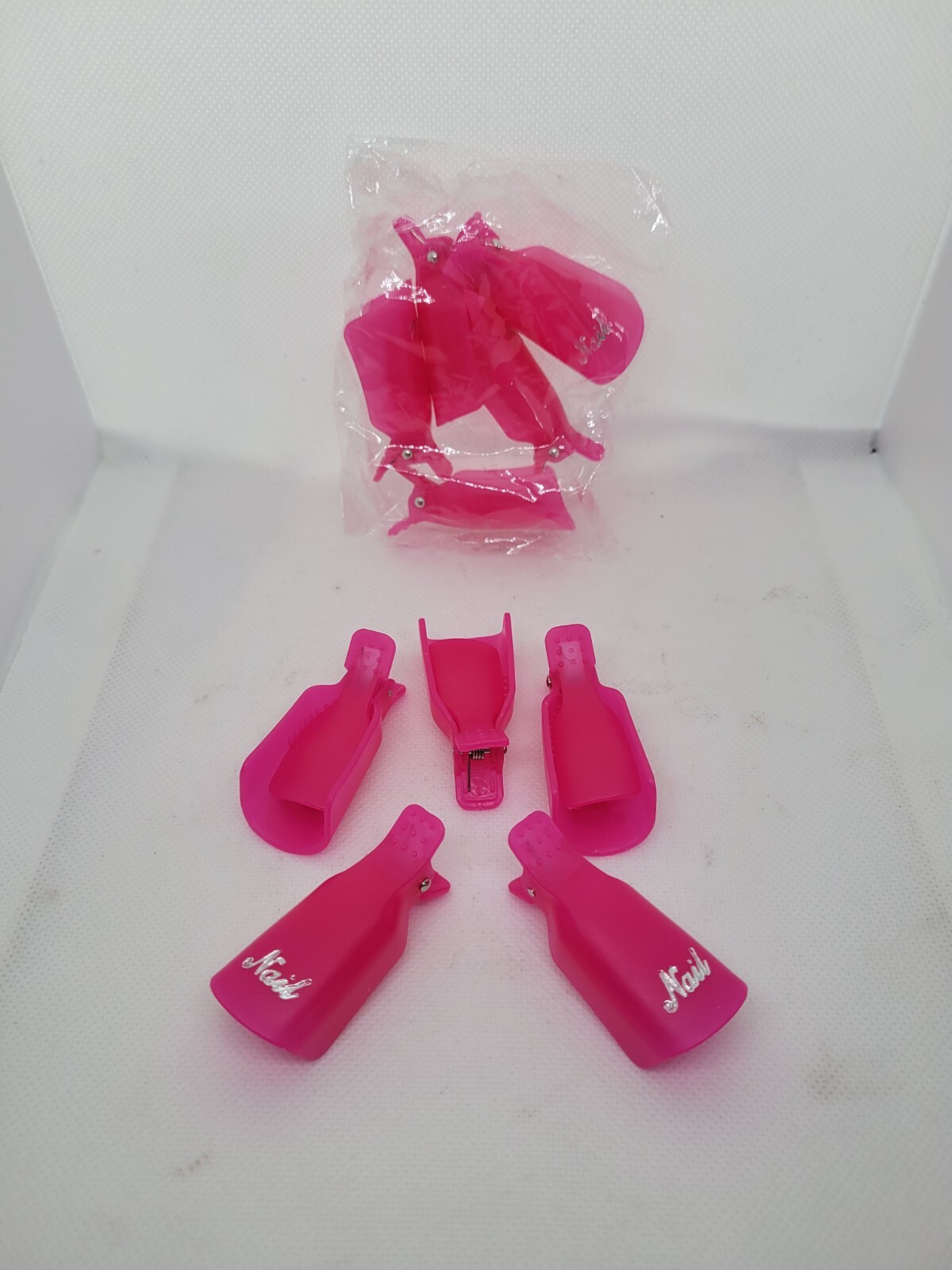 10PCS Pink Plastic Reusable Nail Art Gel Polish Remover Removal Caps Nail Soak