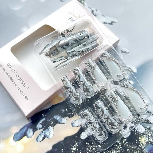 Long Press on Nails Square Fake Nails with 3D Heart Silver French Tips