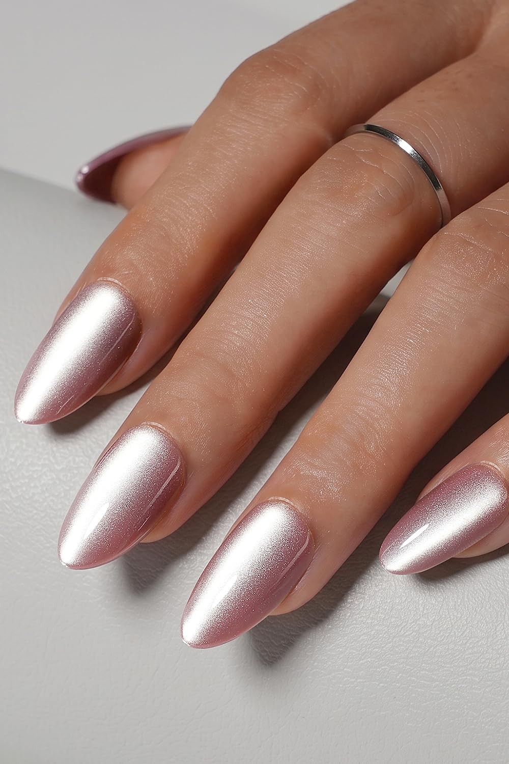 AZUREBEAUTY Short Almond Nails Dusty Mauve Cat Eye