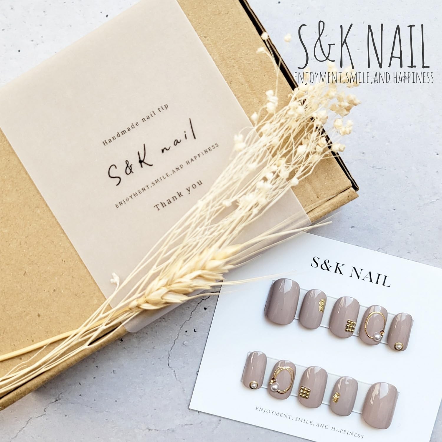 Nail Tips Short Oval Gray Beige Handmade 26pcs Japan