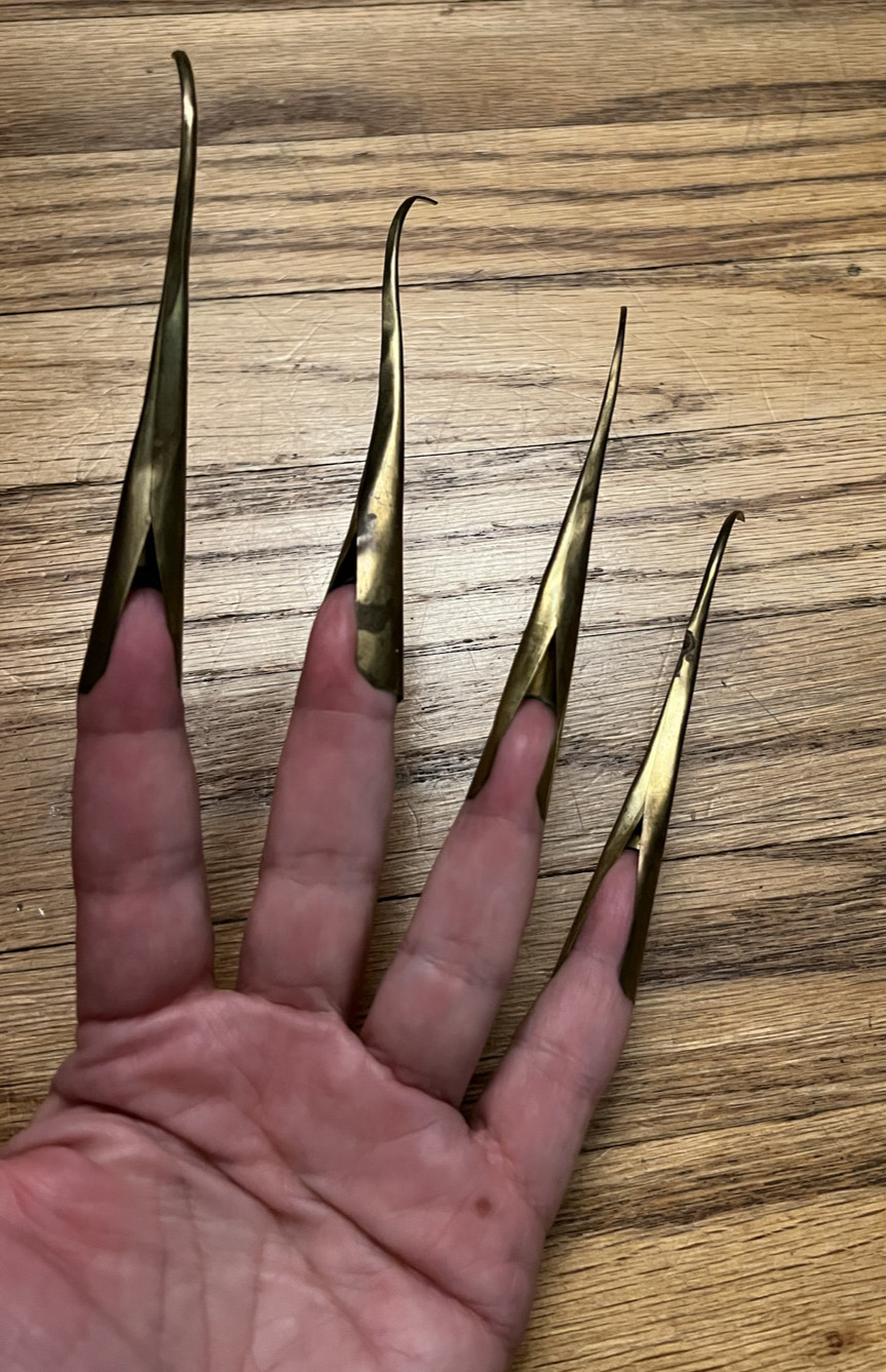 Extra Long Pointed Silver Metal Nail Stiletto Tips Chinese Style Dance Cosplay