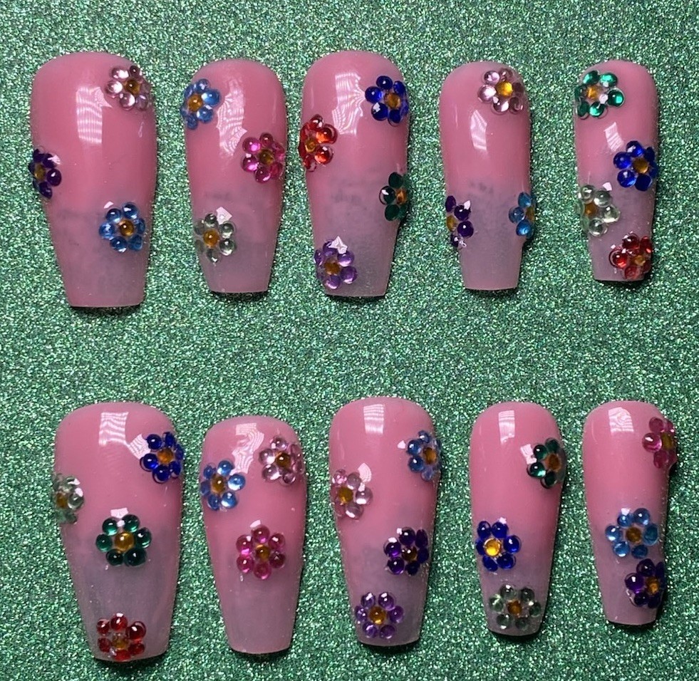 Nail Art by Dia Long Coffin Press-On Nails 3D Glitter Pink Multicolor Flower