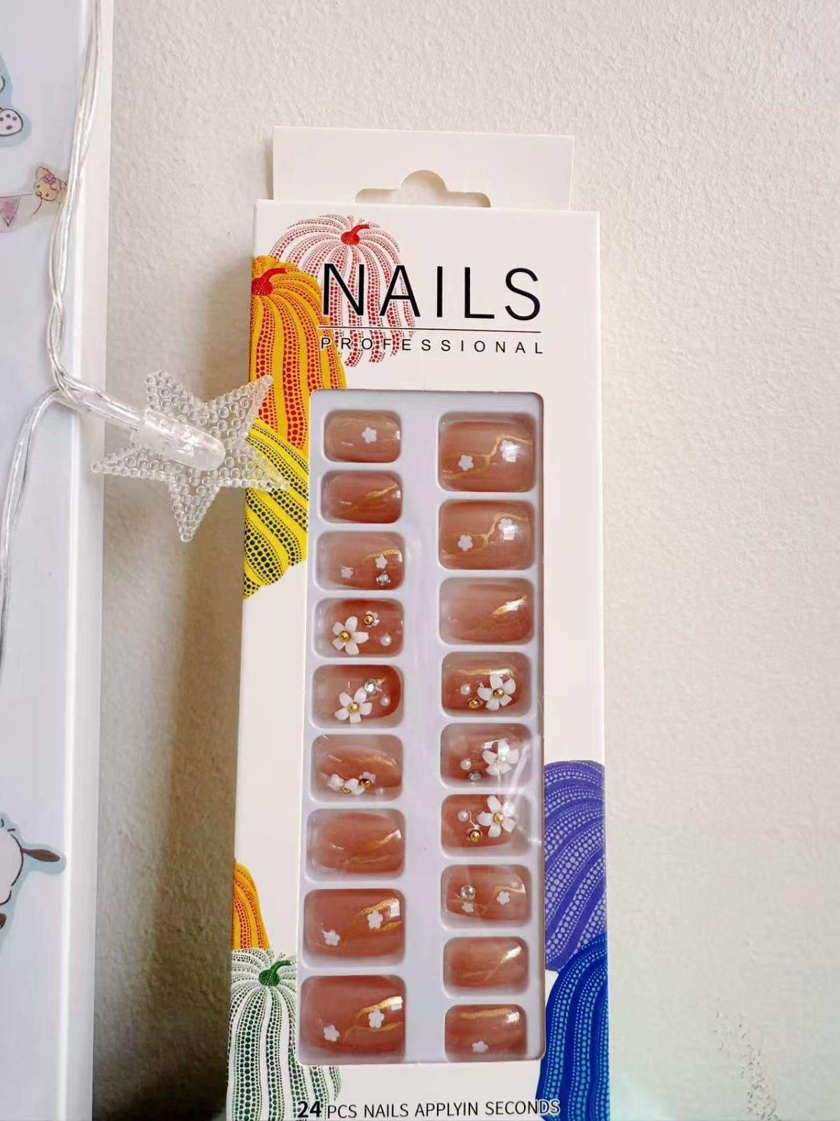 Cute Press On Nails–12pcs Colorful Fake Nails Set, Pastel/Glitter Style. Reusabl