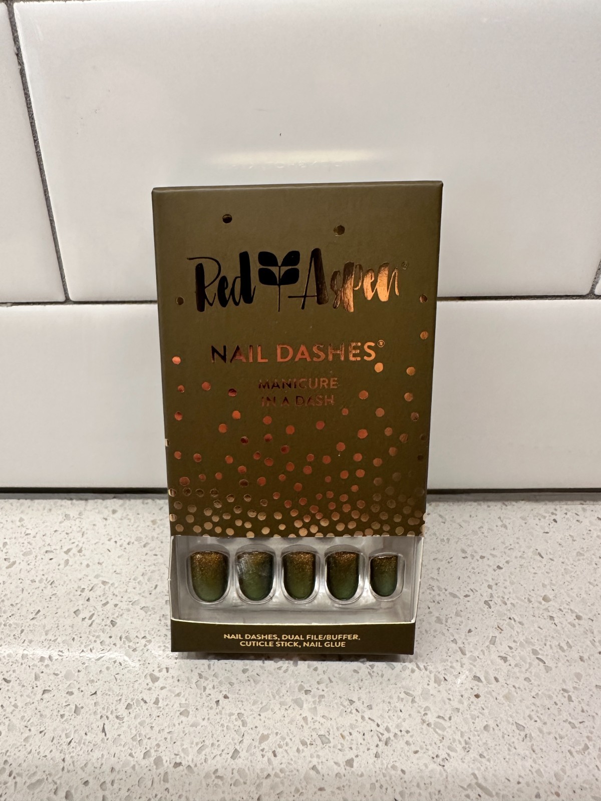 Red Aspen Press On Nails – Choose Your Dash – Buy more and save!