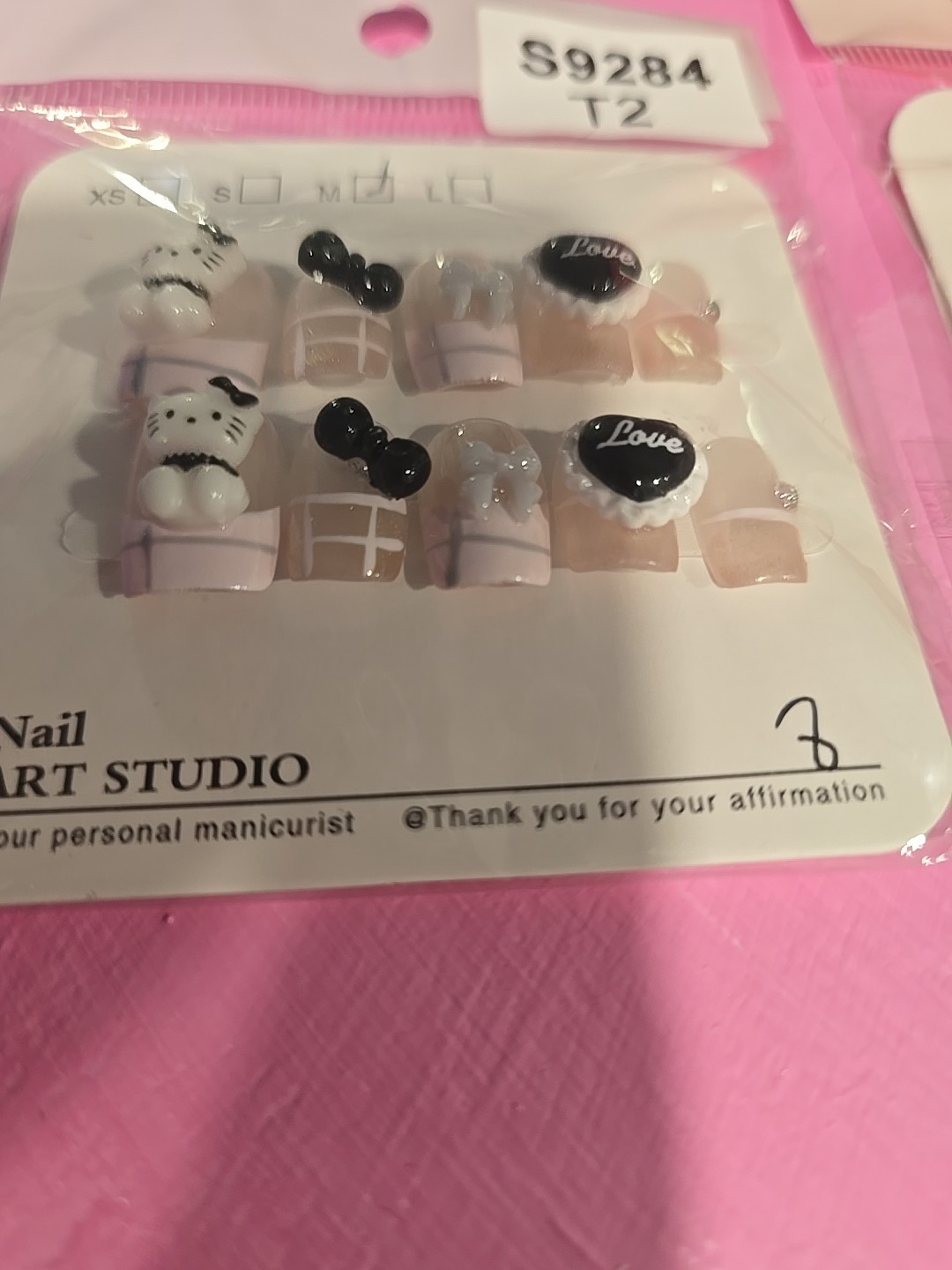 3 Sets Of Hello Kitty Size Medium Press On 3D Nails Set 1