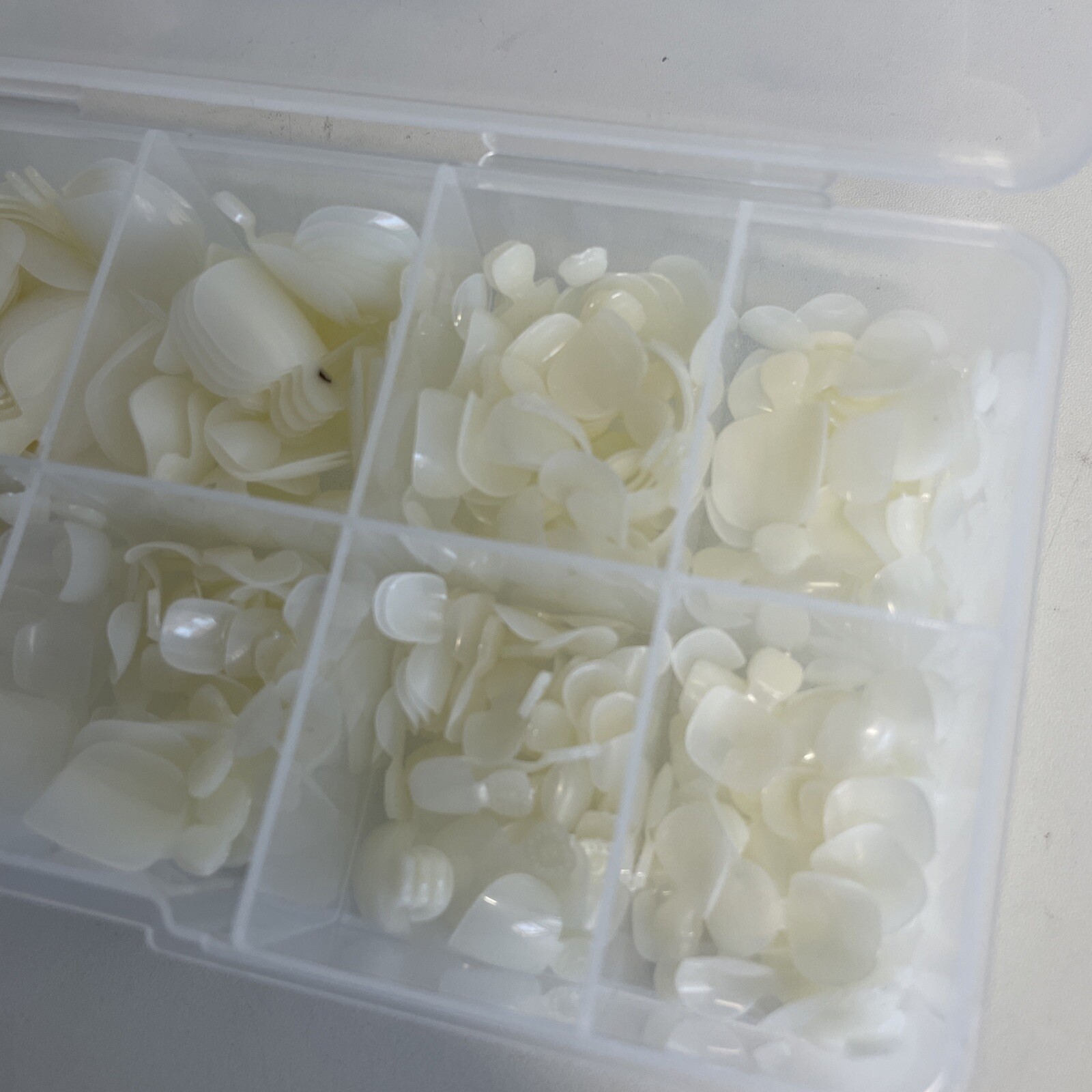 VCEDAS Nail Tips 10 Sizes with carrying case (Unknown count-mixed Up)