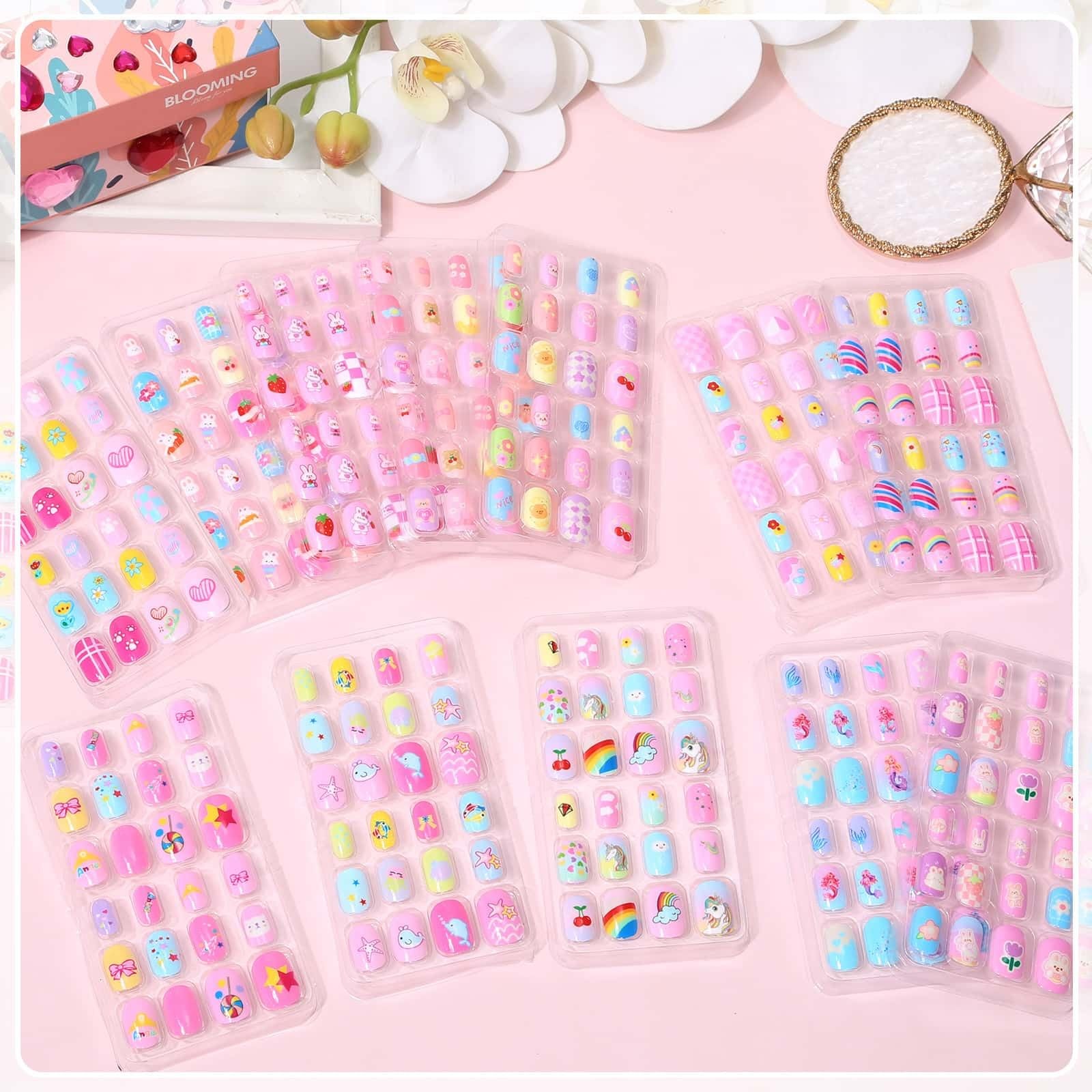 288 Pieces Kids Nails Press ons for Girls, Fake Nail Set Pre Glue Stick on Sh…