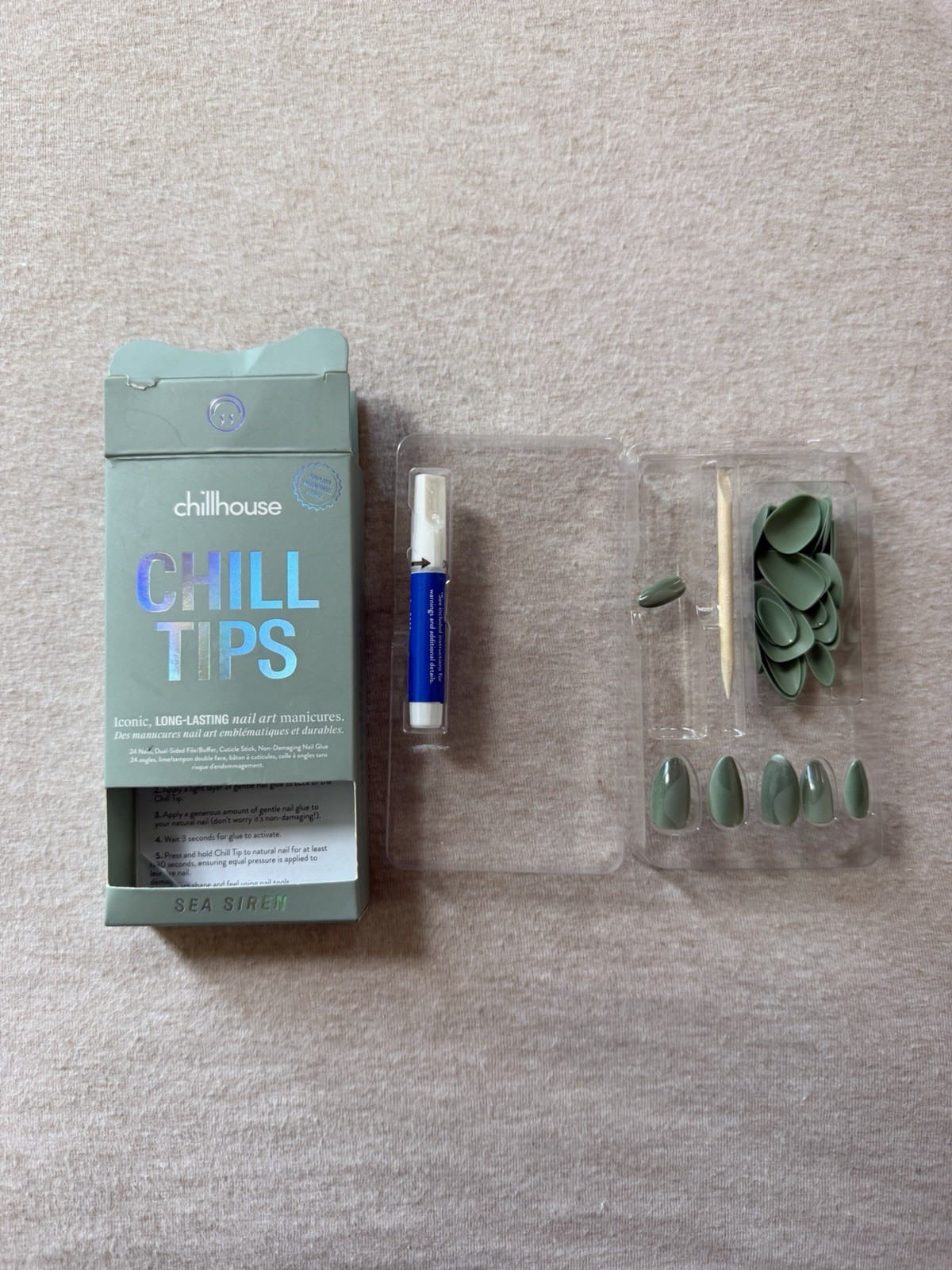 chillhouse Sea Siren Green Shiny Press-On Nails Almond Medium, Glue Included